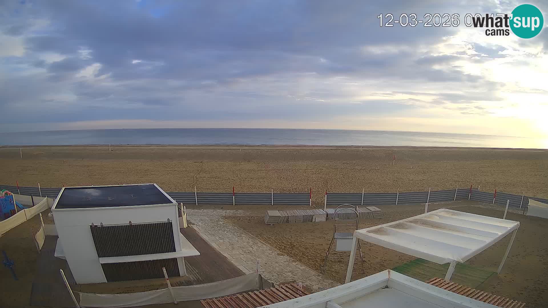 Spletna kamera plaža Riccione – Bagni Oreste spiaggia 115 – Italija