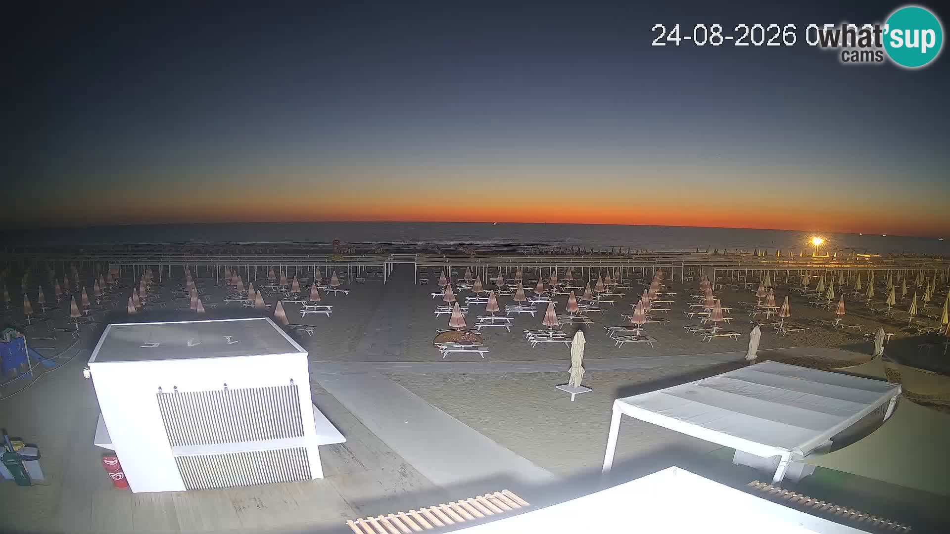 Live webcam Riccione Strand – Bagni Oreste spiaggia 115 – Italien