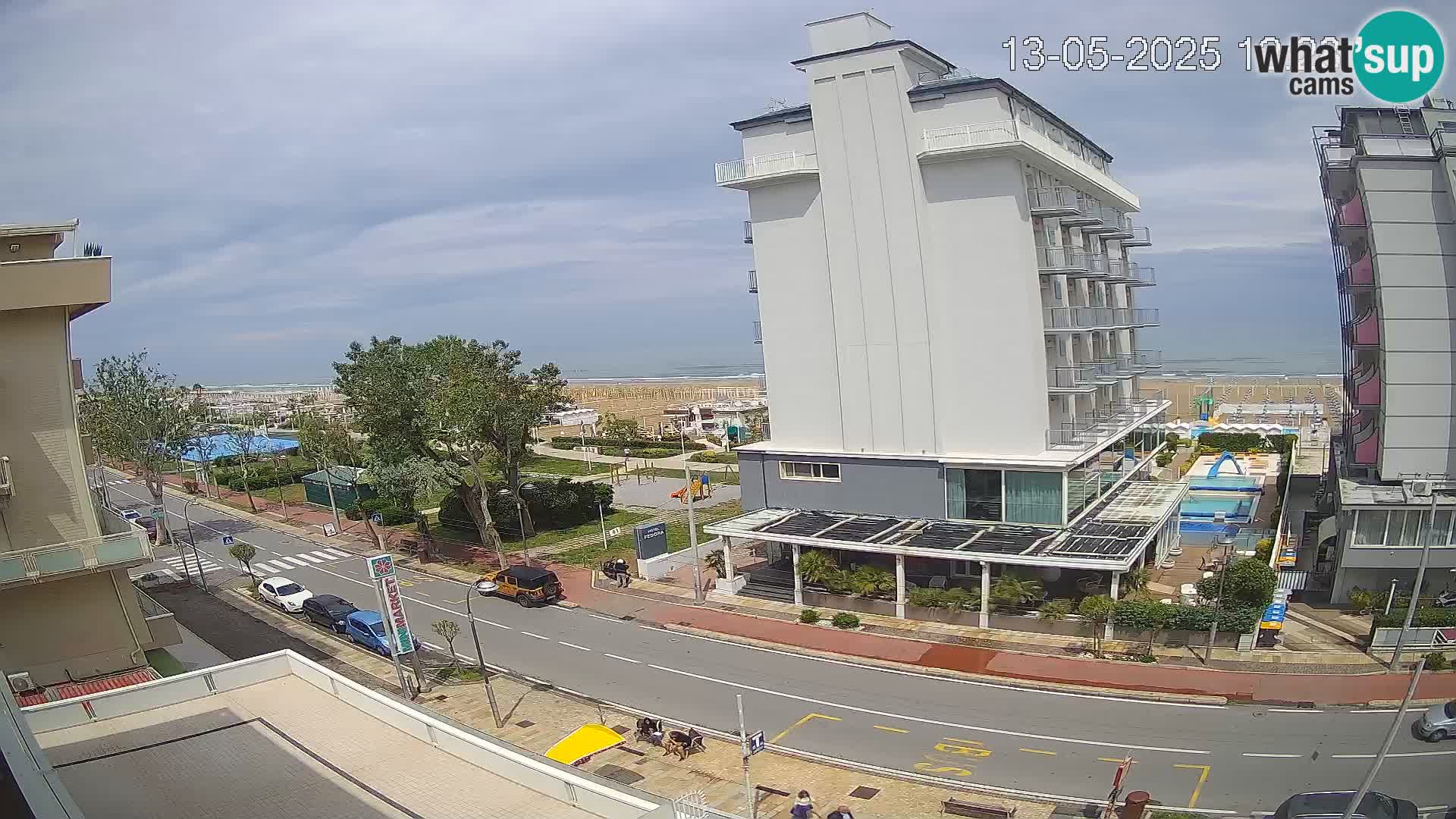 Riccione webcam beach and La Malfa gardens – Bagni Oreste spiaggia 115