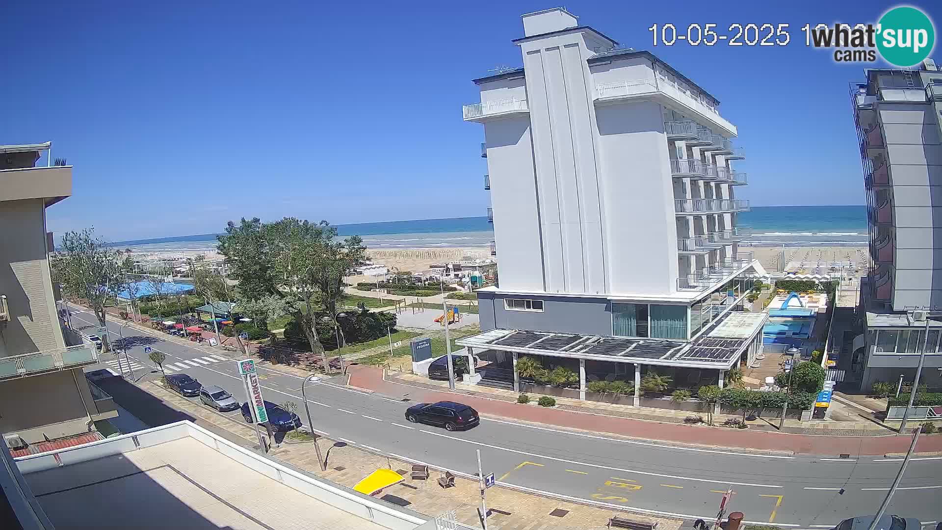 Riccione livecam beach and La Malfa gardens – Bagni Oreste spiaggia 115