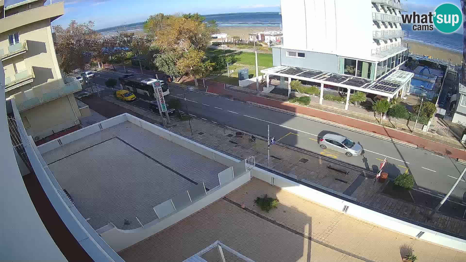 Plaža s spletno kamero Riccione in vrtovi La Malfa – plaža Bagni Oreste 115