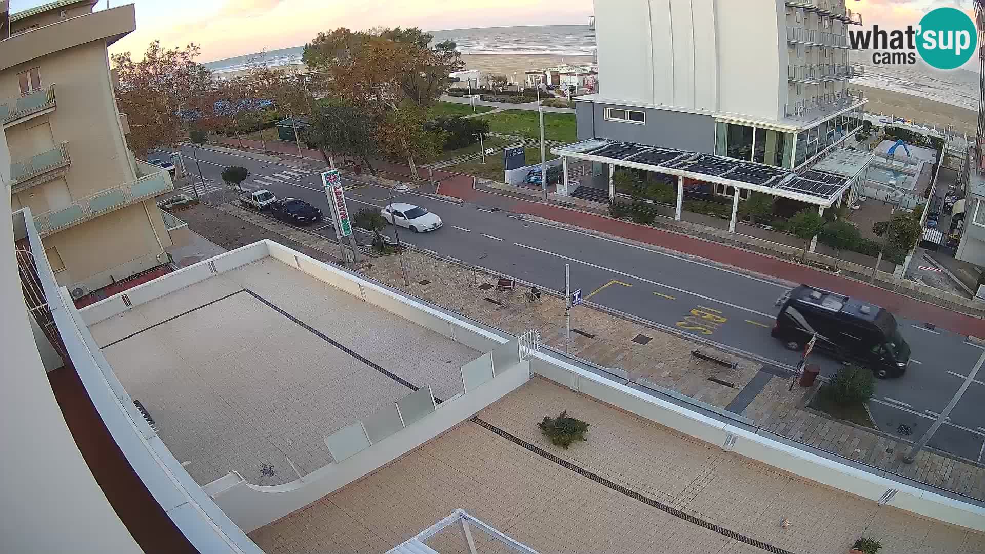 Riccione webcam spiaggia e giardini La Malfa – Bagni Oreste spiaggia 115