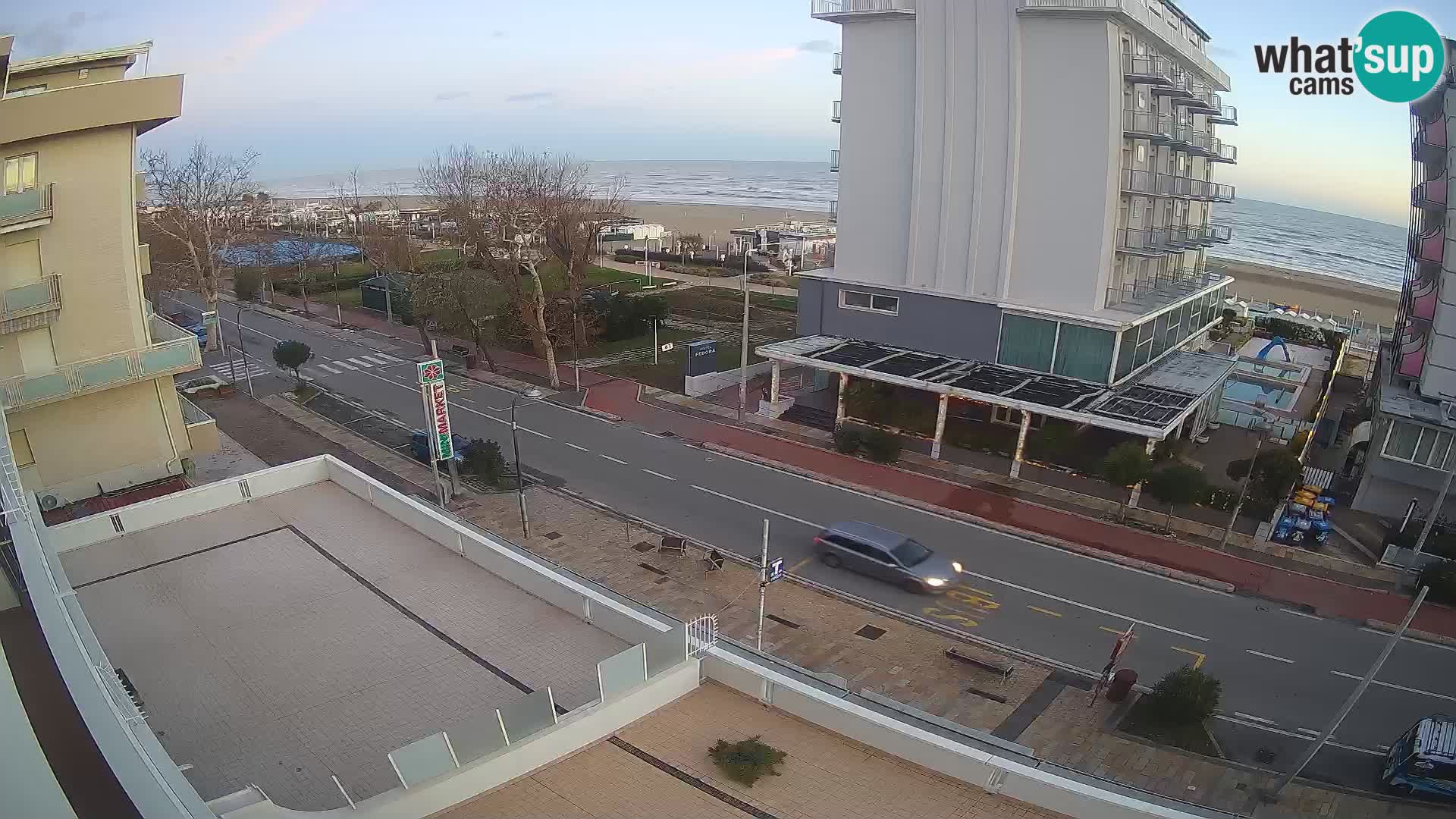 Riccione livecam beach and La Malfa gardens – Bagni Oreste spiaggia 115