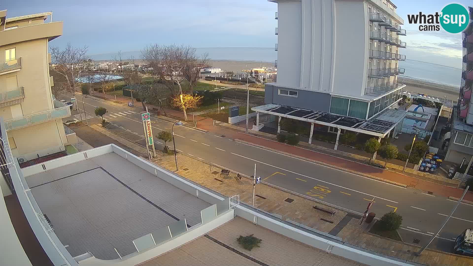 Riccione webcam spiaggia e giardini La Malfa – Bagni Oreste spiaggia 115