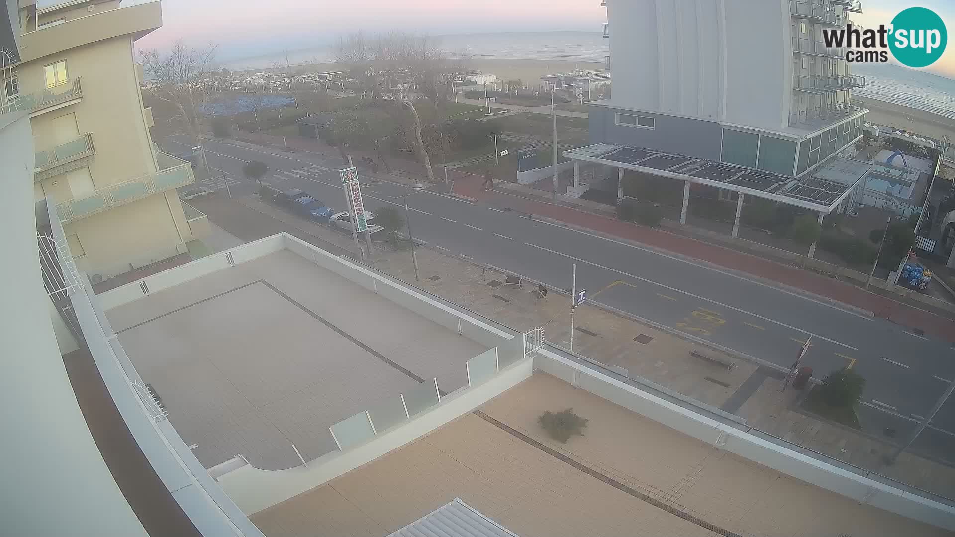 Riccione livecam beach and La Malfa gardens – Bagni Oreste spiaggia 115