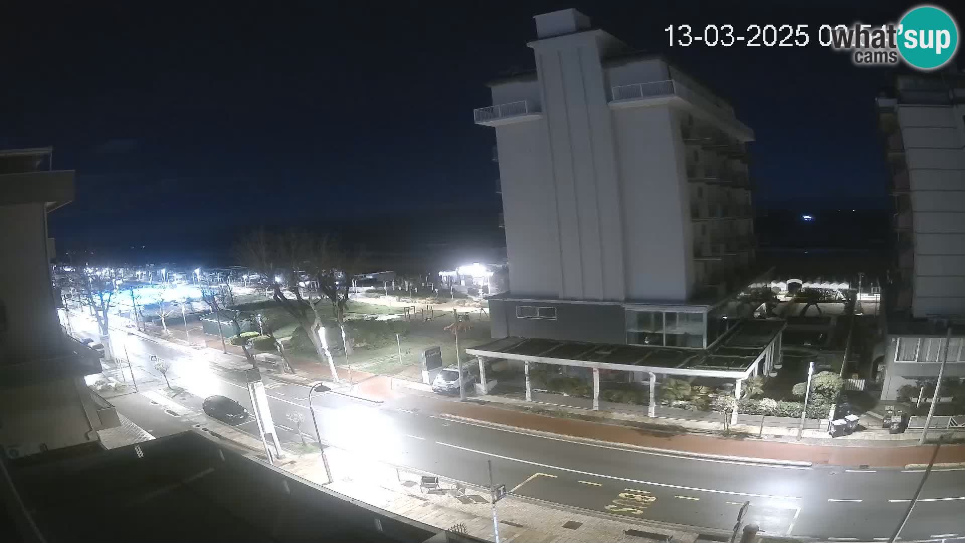 Riccione livecam beach and La Malfa gardens – Bagni Oreste spiaggia 115