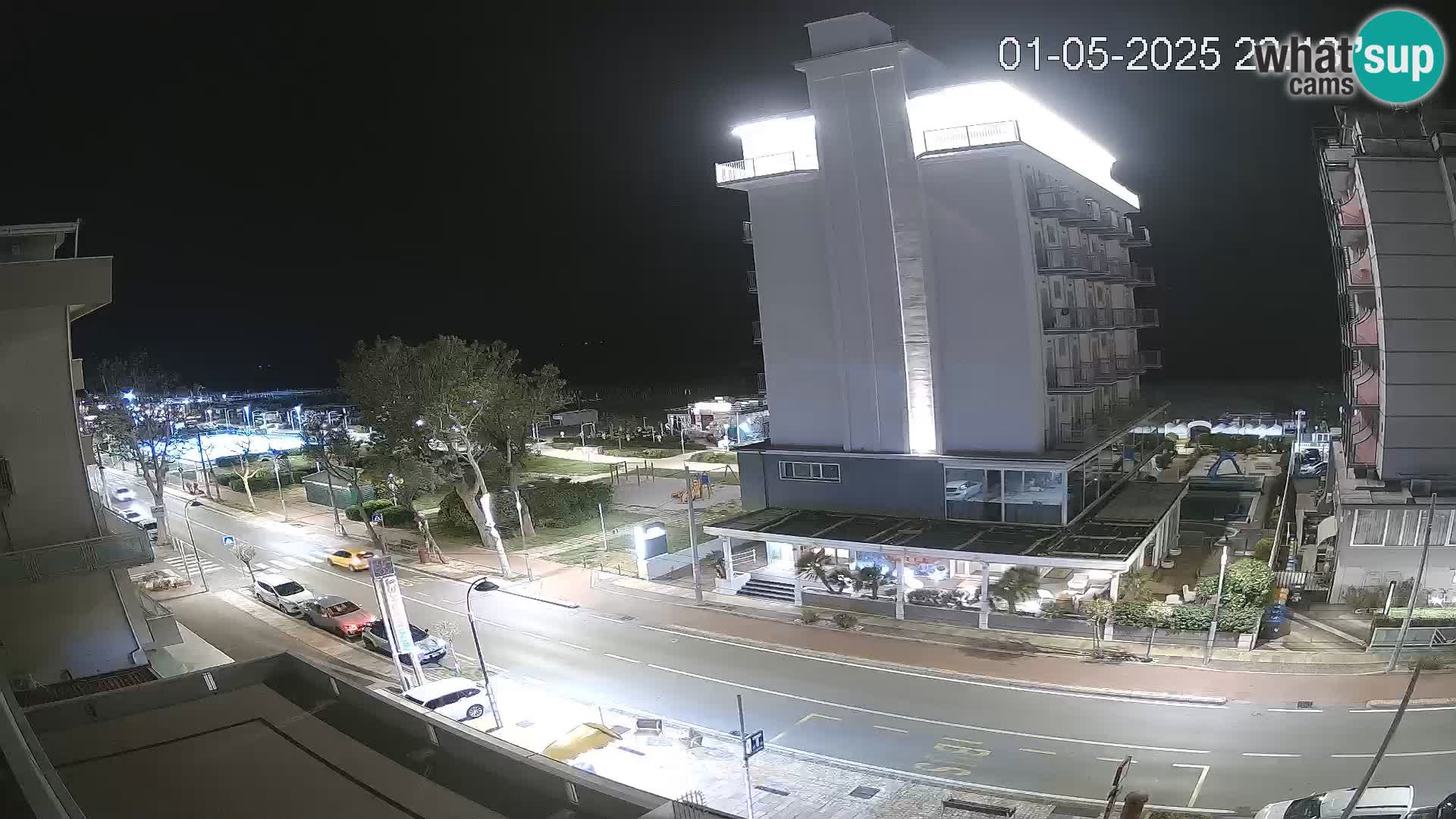 Plaža s spletno kamero Riccione in vrtovi La Malfa – plaža Bagni Oreste 115