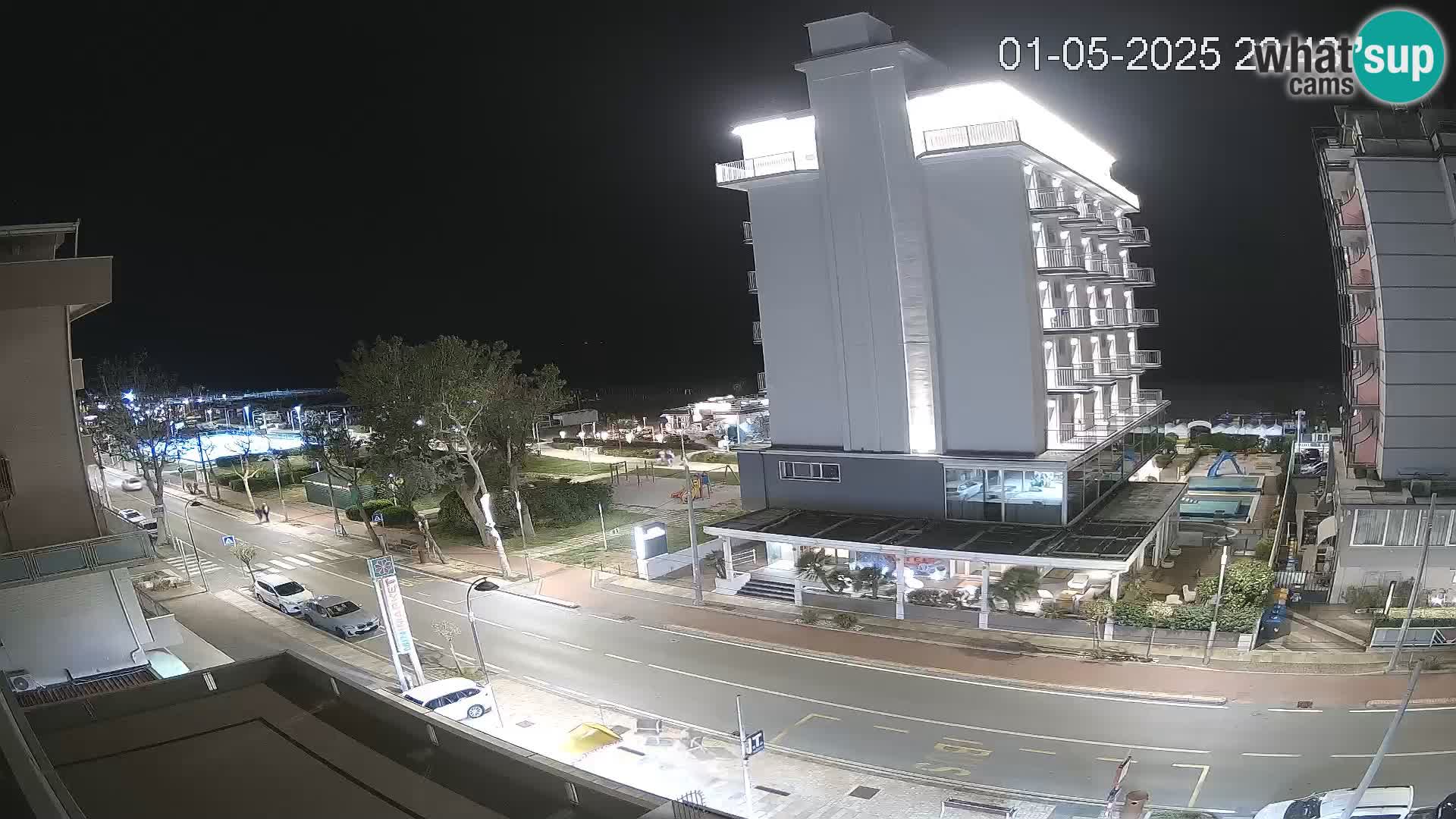 Riccione livecam beach and La Malfa gardens – Bagni Oreste spiaggia 115