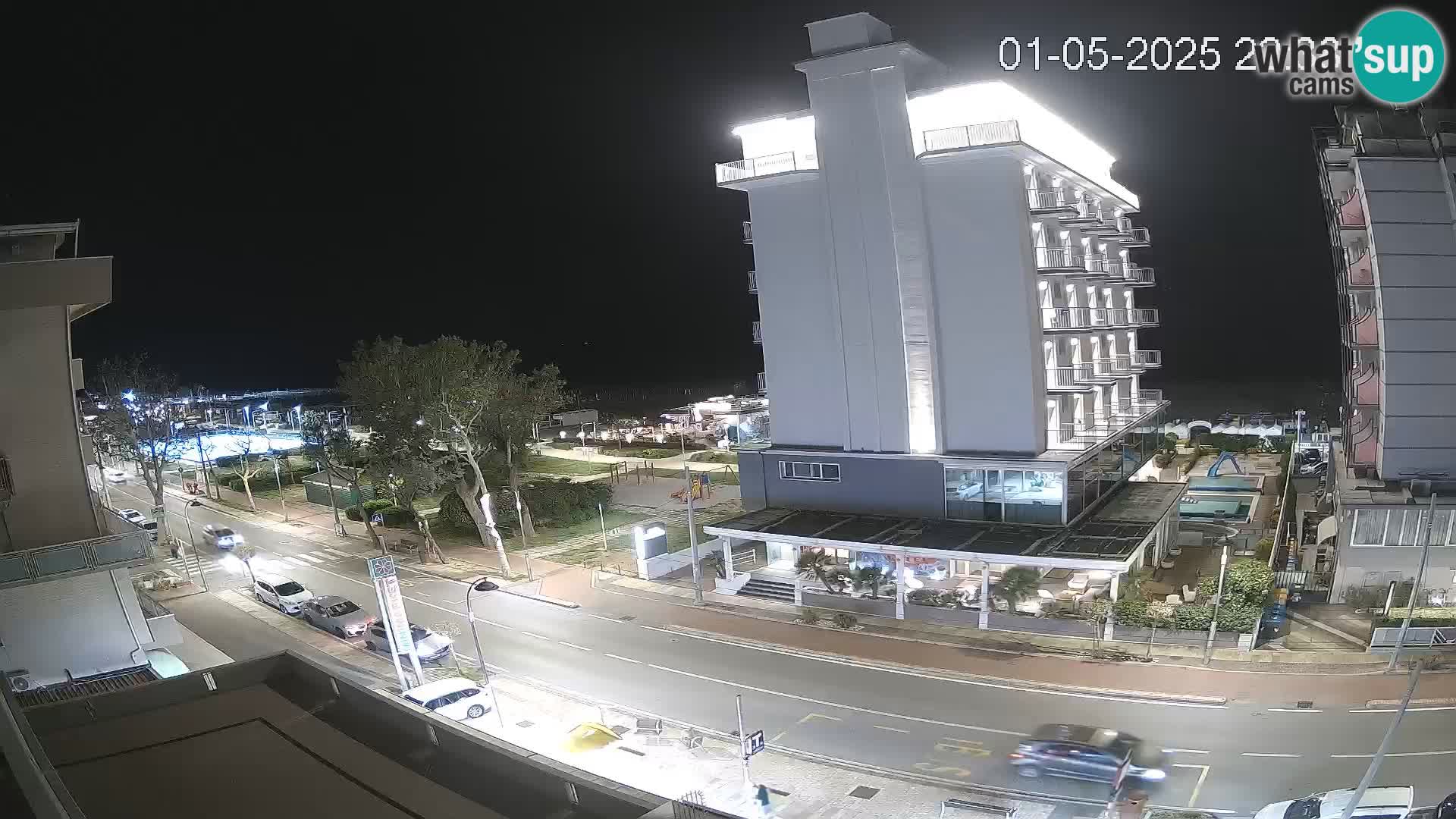 Riccione livecam beach and La Malfa gardens – Bagni Oreste spiaggia 115
