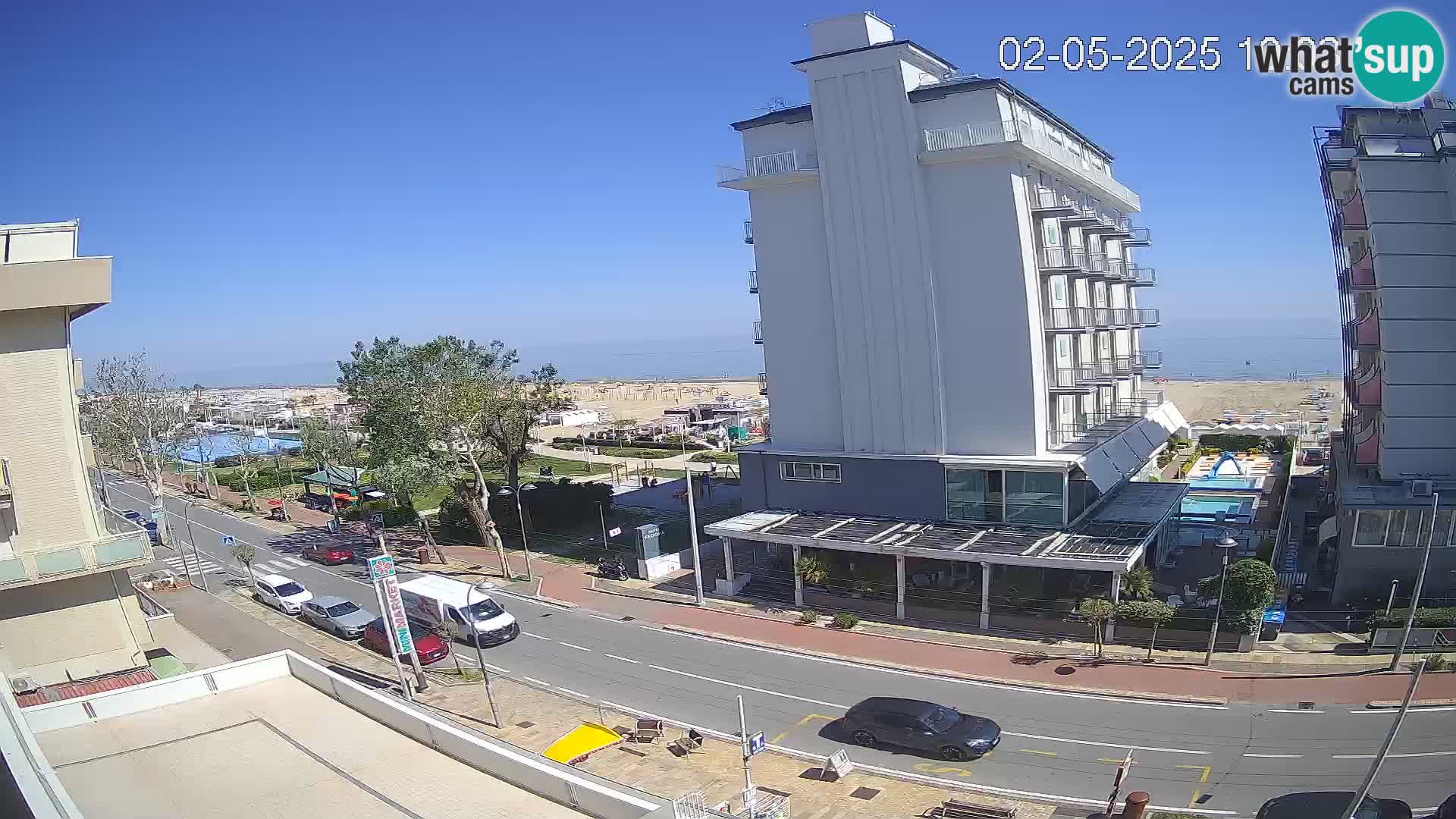 Riccione livecam beach and La Malfa gardens – Bagni Oreste spiaggia 115