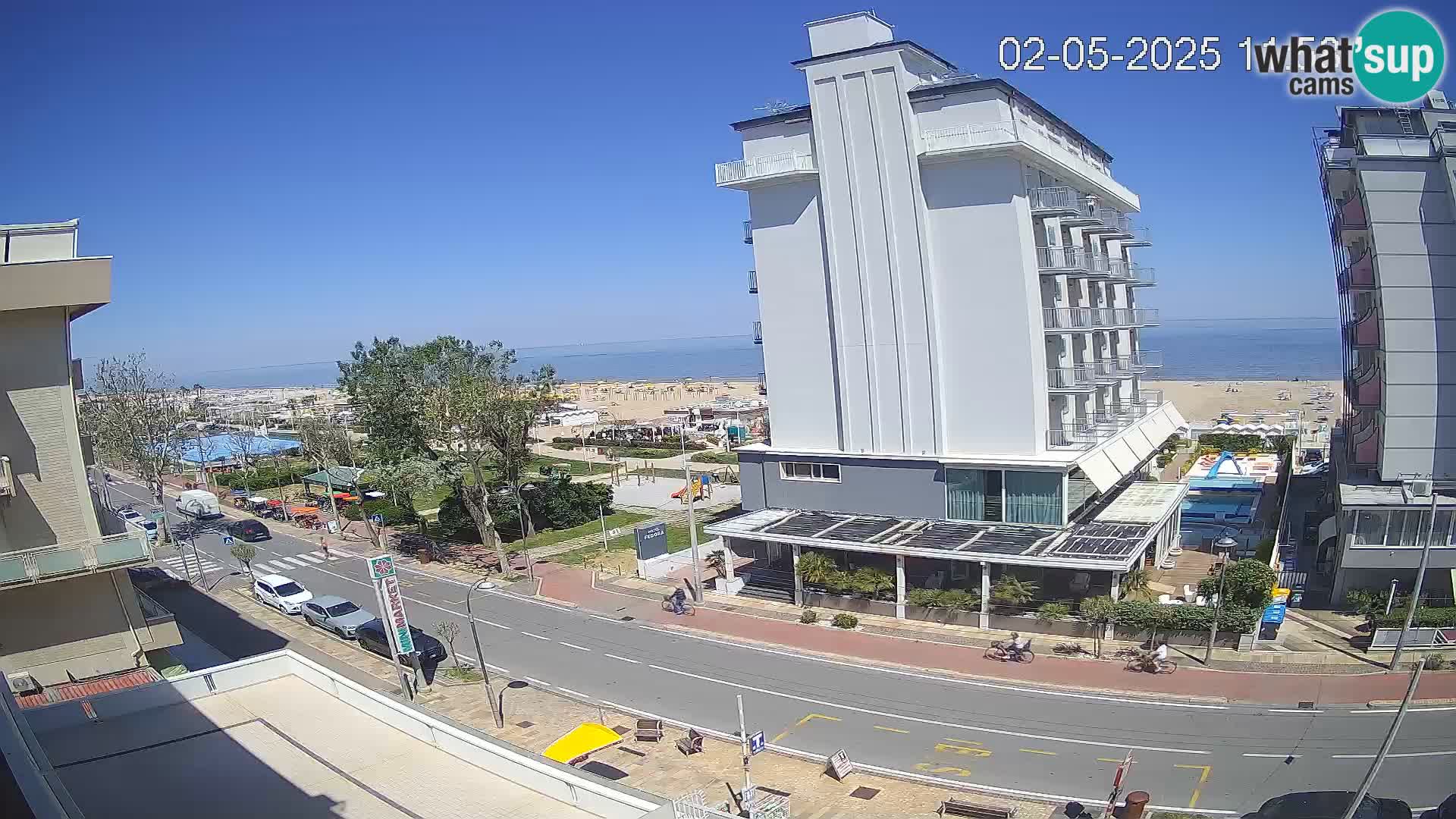 Riccione livecam beach and La Malfa gardens – Bagni Oreste spiaggia 115