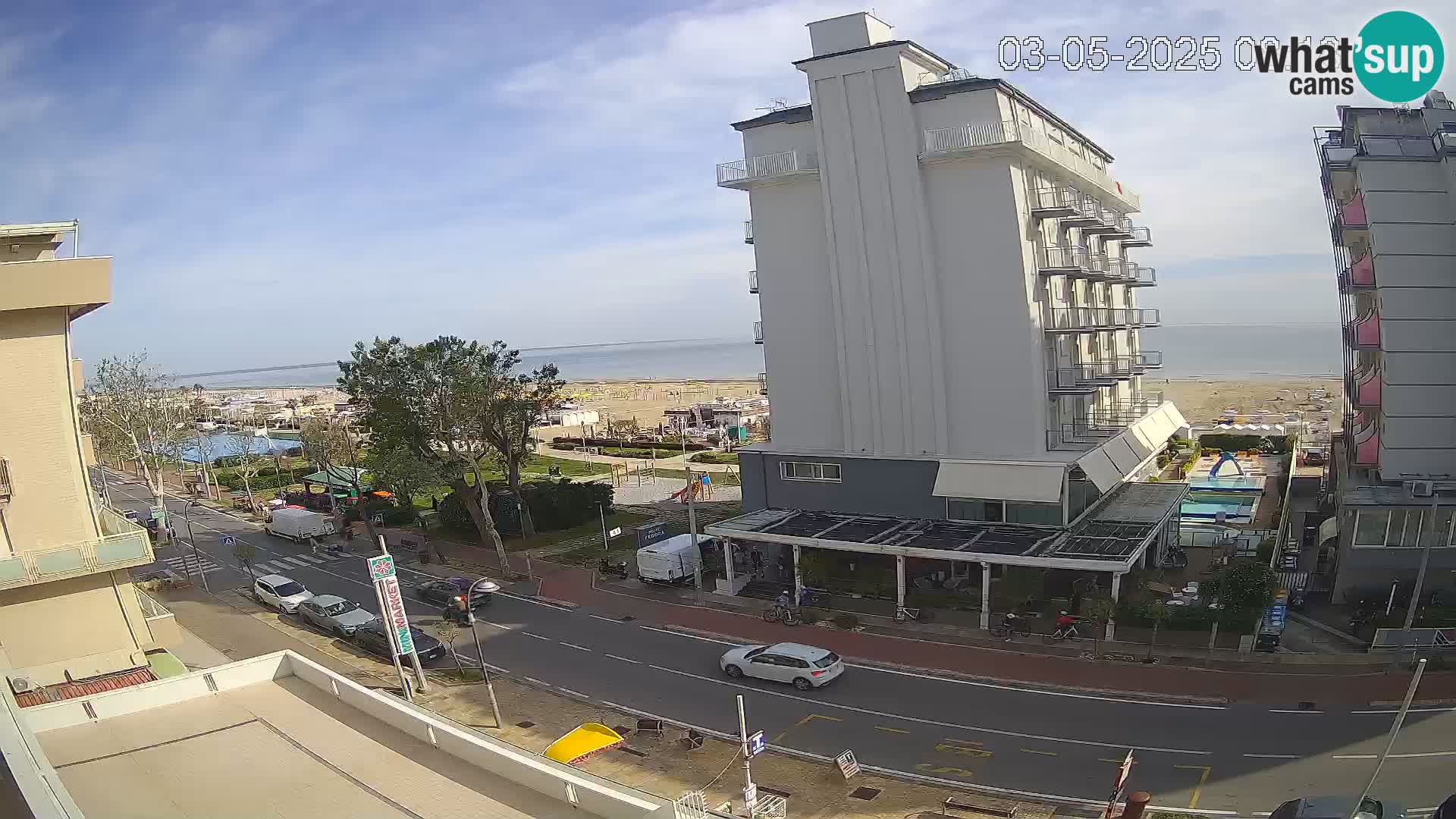 Riccione livecam beach and La Malfa gardens – Bagni Oreste spiaggia 115