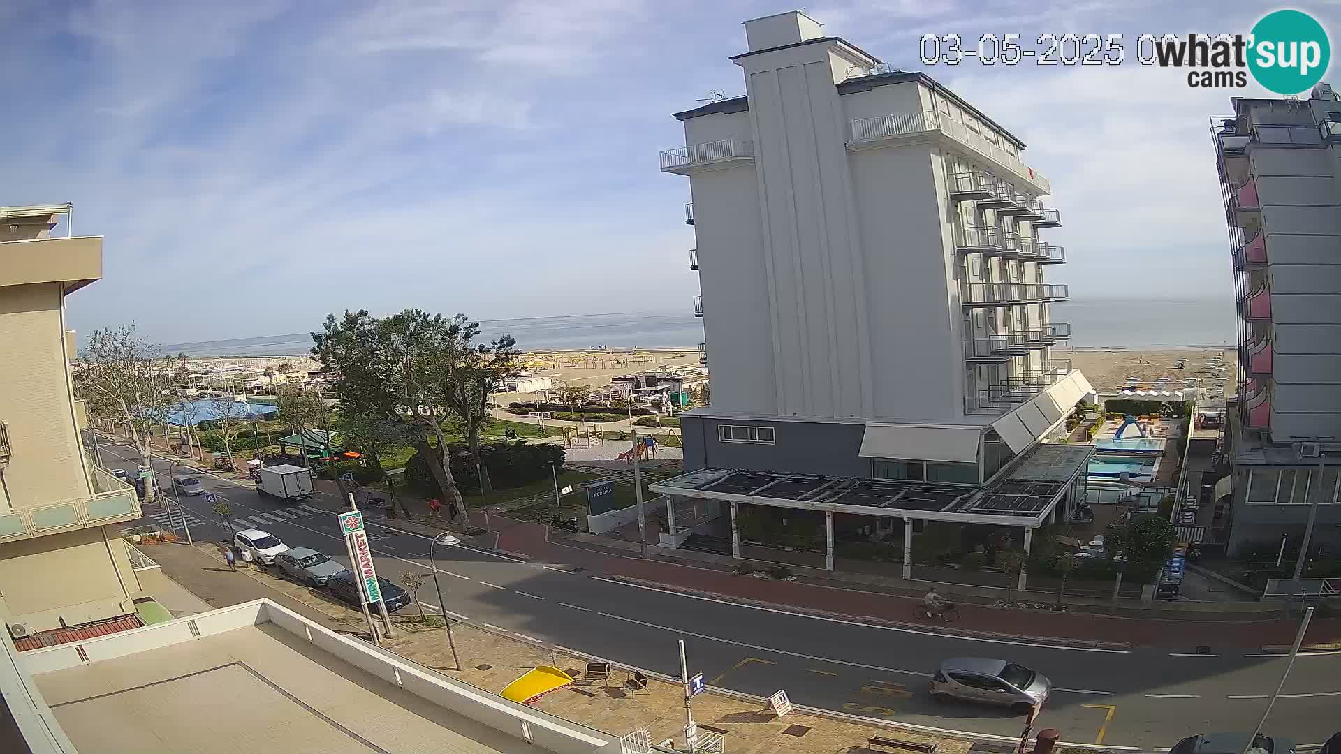 Riccione livecam beach and La Malfa gardens – Bagni Oreste spiaggia 115