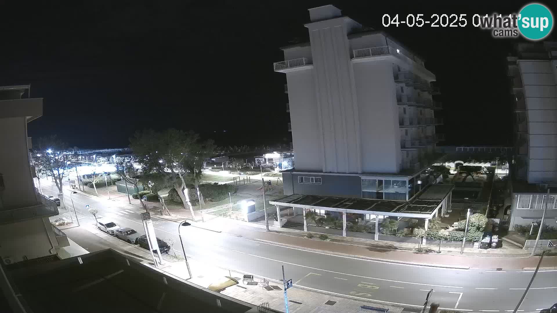 Plaža s spletno kamero Riccione in vrtovi La Malfa – plaža Bagni Oreste 115