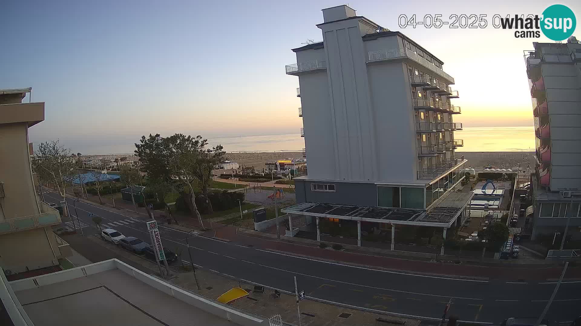 Riccione webcam spiaggia e giardini La Malfa – Bagni Oreste spiaggia 115