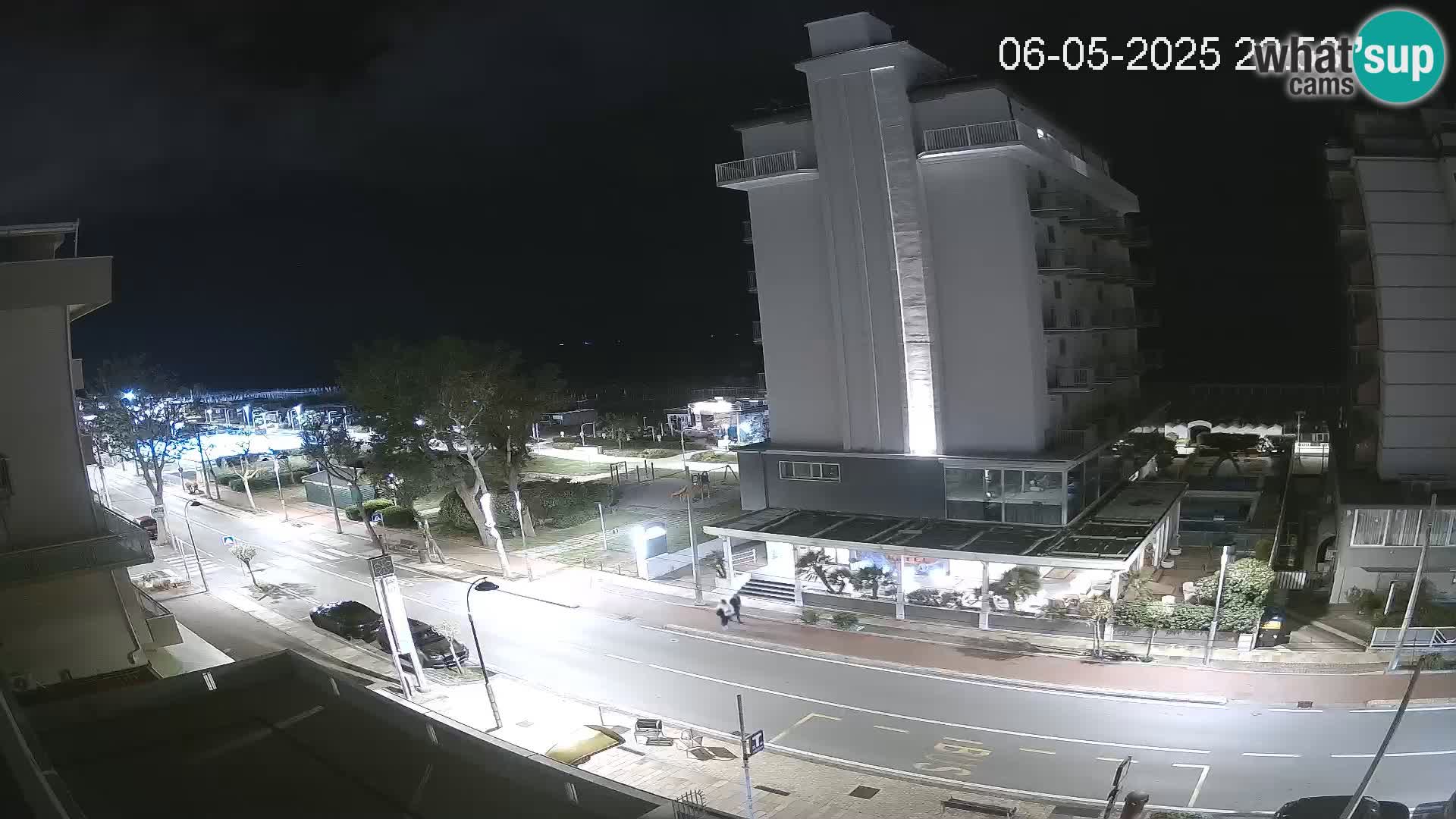 Riccione livecam beach and La Malfa gardens – Bagni Oreste spiaggia 115