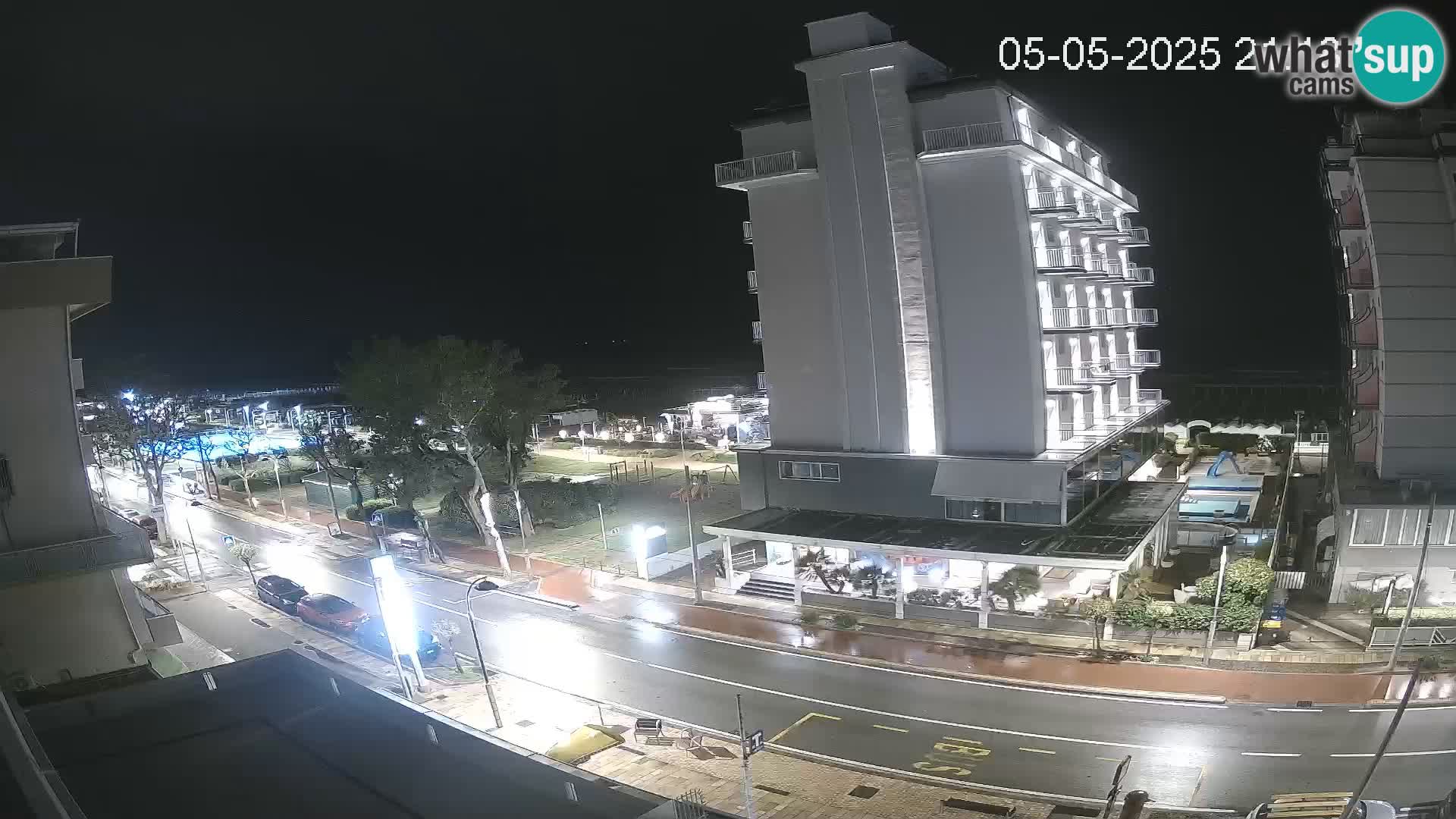 Riccione livecam beach and La Malfa gardens – Bagni Oreste spiaggia 115