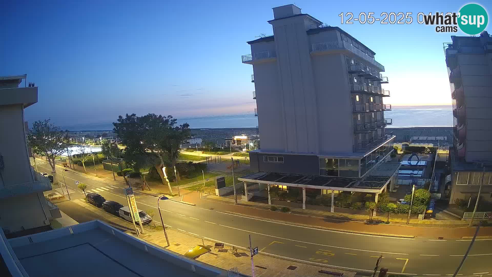 Plaža s spletno kamero Riccione in vrtovi La Malfa – plaža Bagni Oreste 115