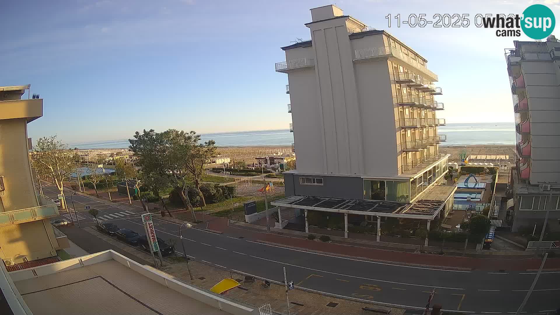 Riccione livecam beach and La Malfa gardens – Bagni Oreste spiaggia 115