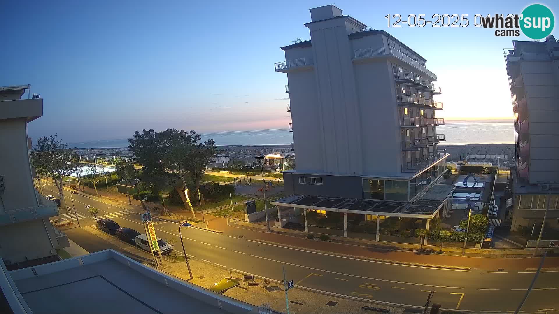 Riccione livecam beach and La Malfa gardens – Bagni Oreste spiaggia 115
