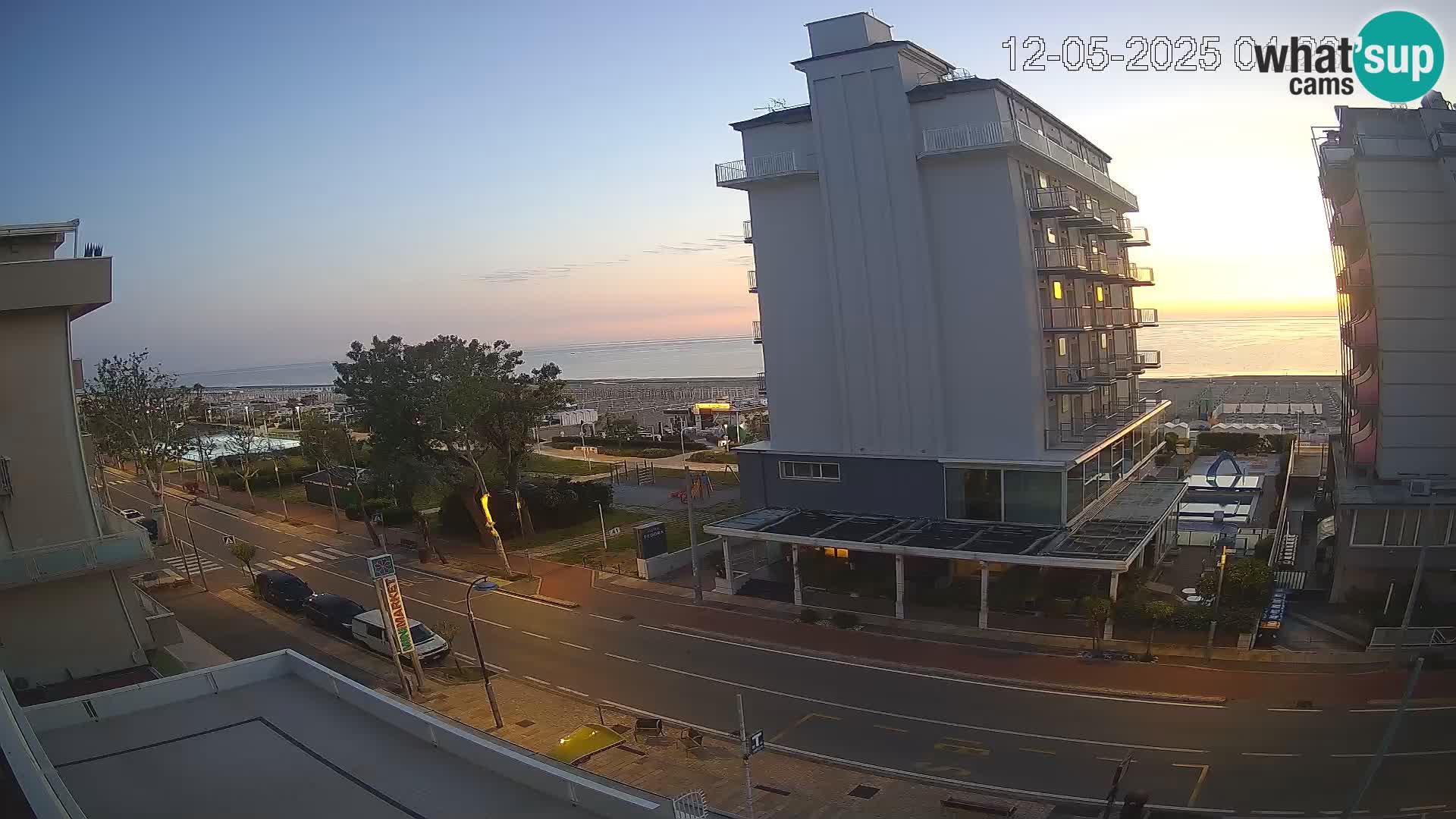Riccione livecam beach and La Malfa gardens – Bagni Oreste spiaggia 115