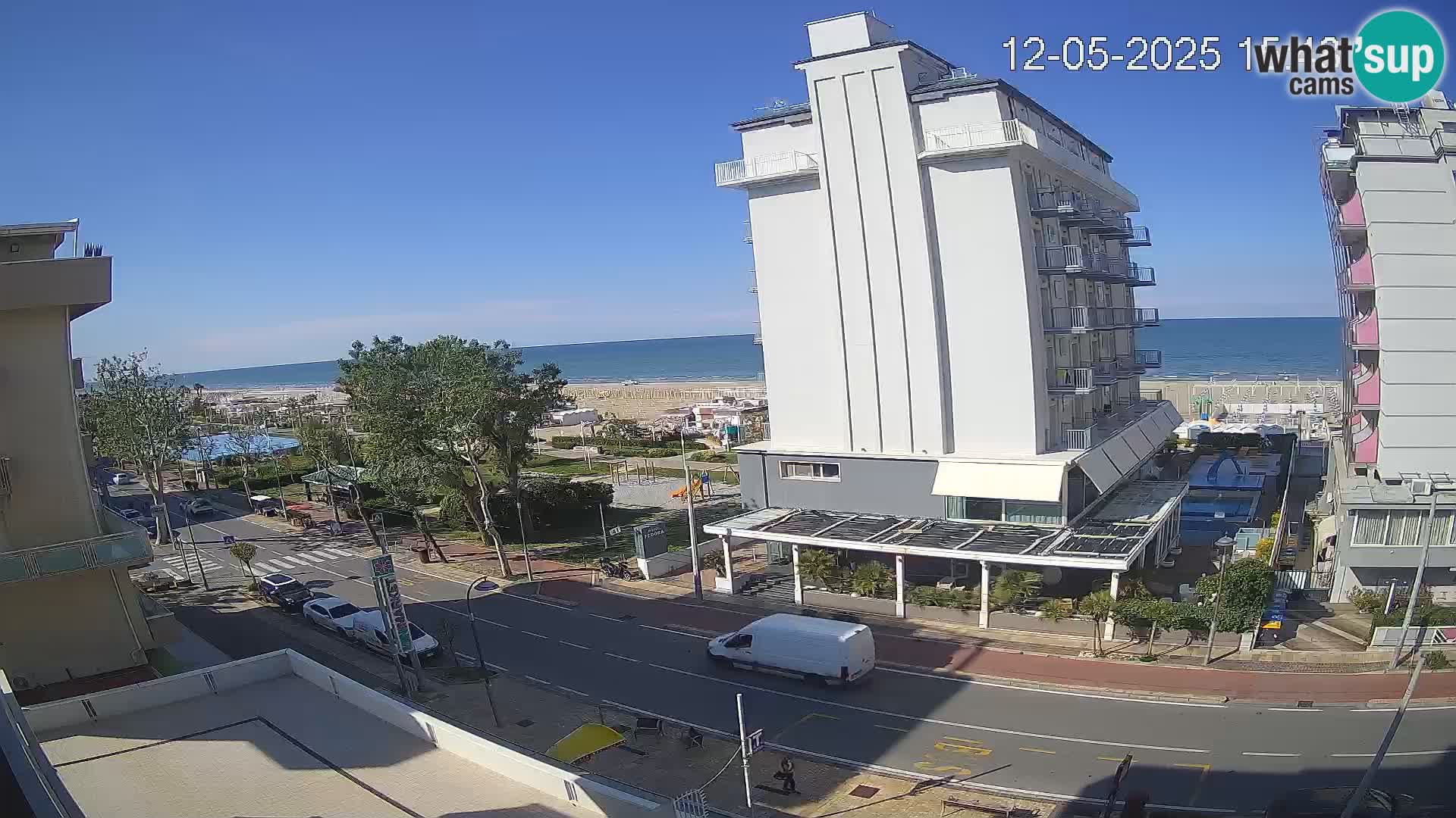 Riccione livecam beach and La Malfa gardens – Bagni Oreste spiaggia 115
