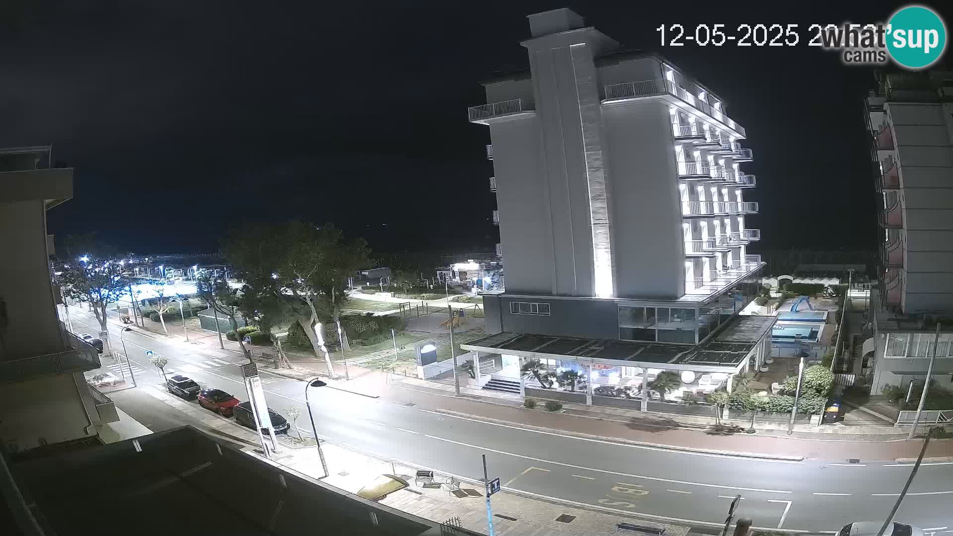 Riccione livecam beach and La Malfa gardens – Bagni Oreste spiaggia 115