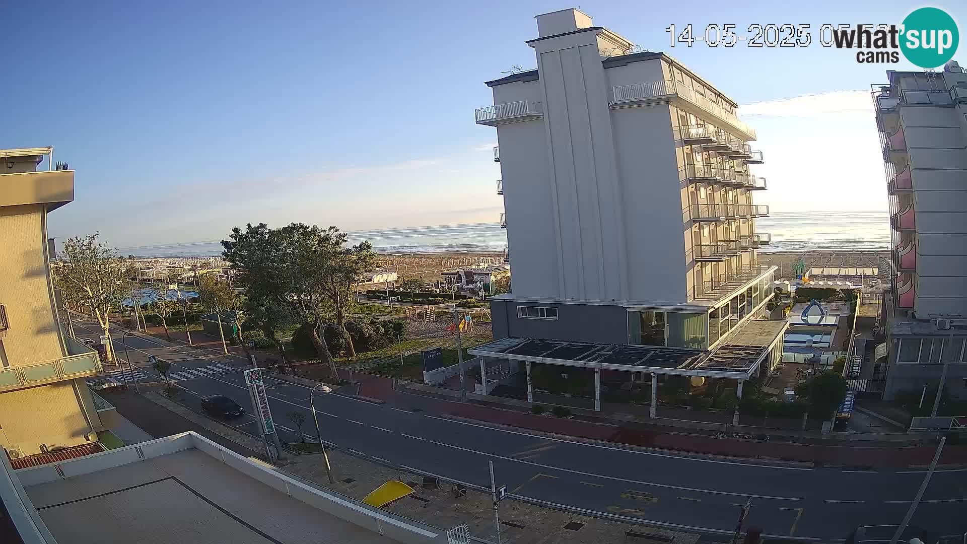 Riccione web kamera plaža i vrtovi La Malfa – plaža Bagni Oreste 115
