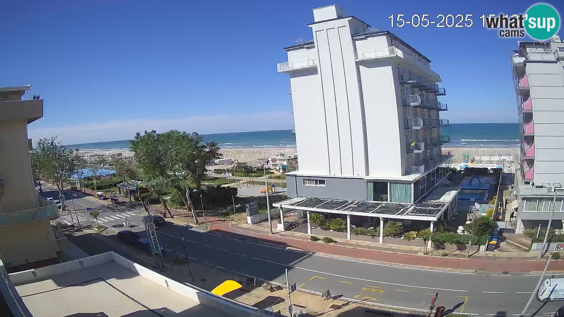 Riccione livecam beach and La Malfa gardens – Bagni Oreste spiaggia 115