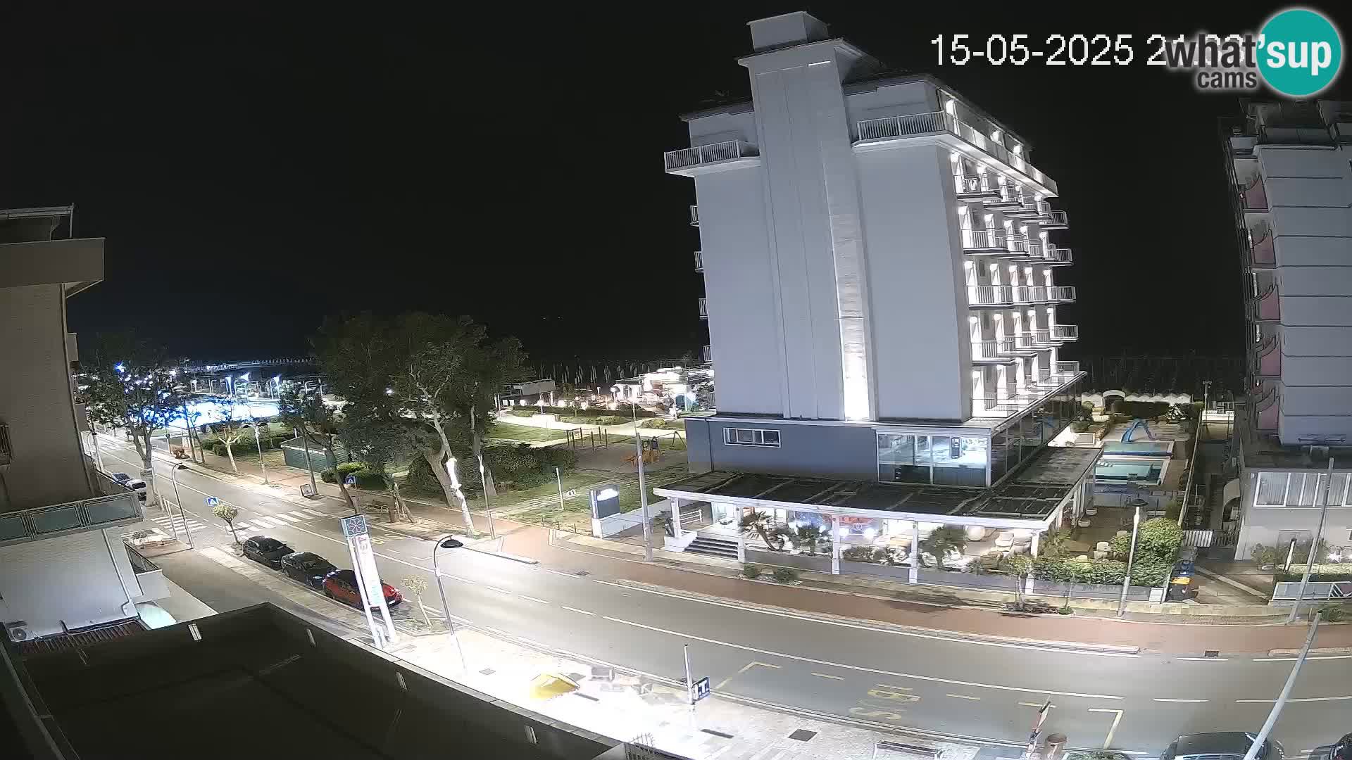 Plaža s spletno kamero Riccione in vrtovi La Malfa – plaža Bagni Oreste 115