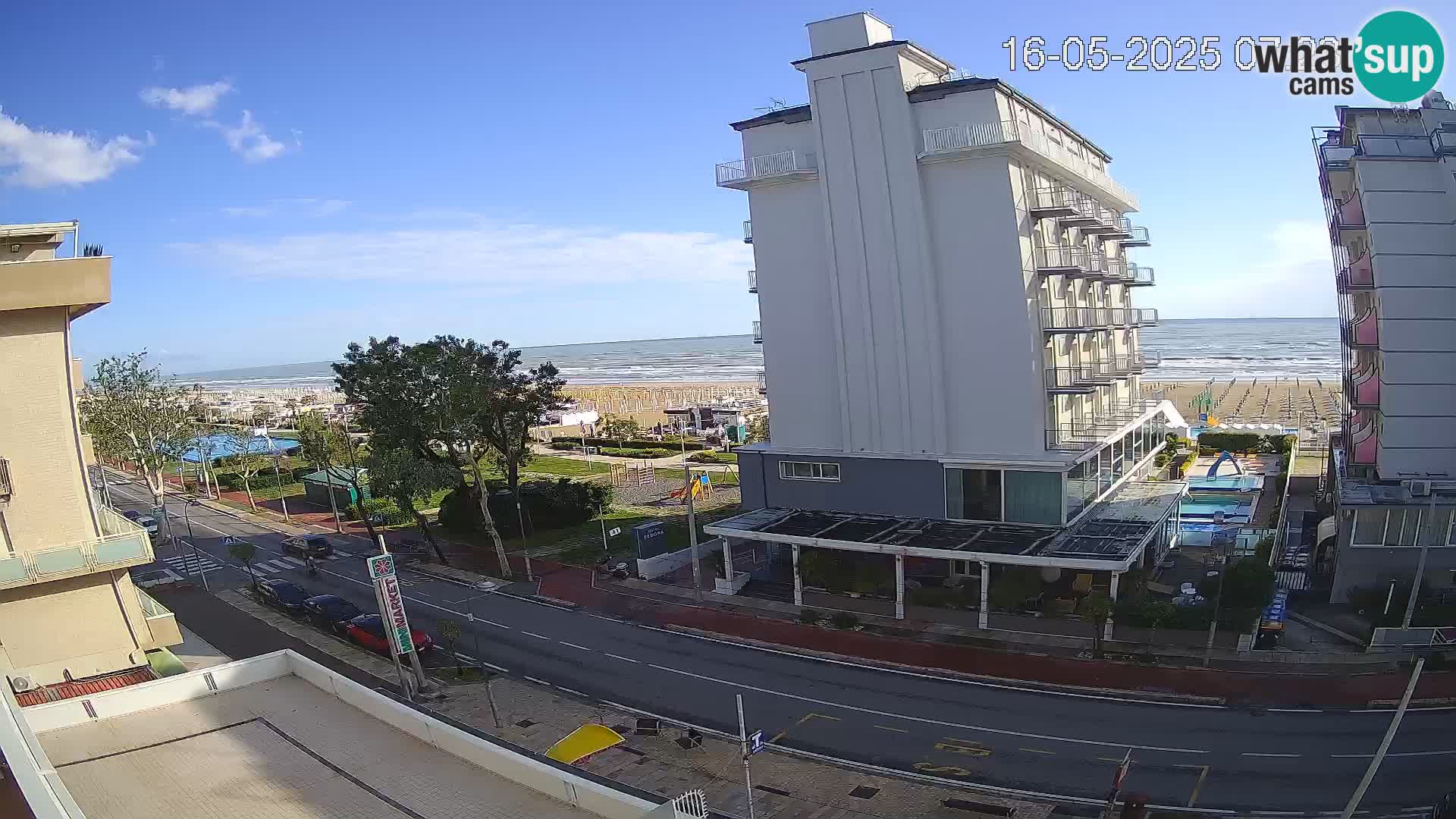 Riccione livecam beach and La Malfa gardens – Bagni Oreste spiaggia 115