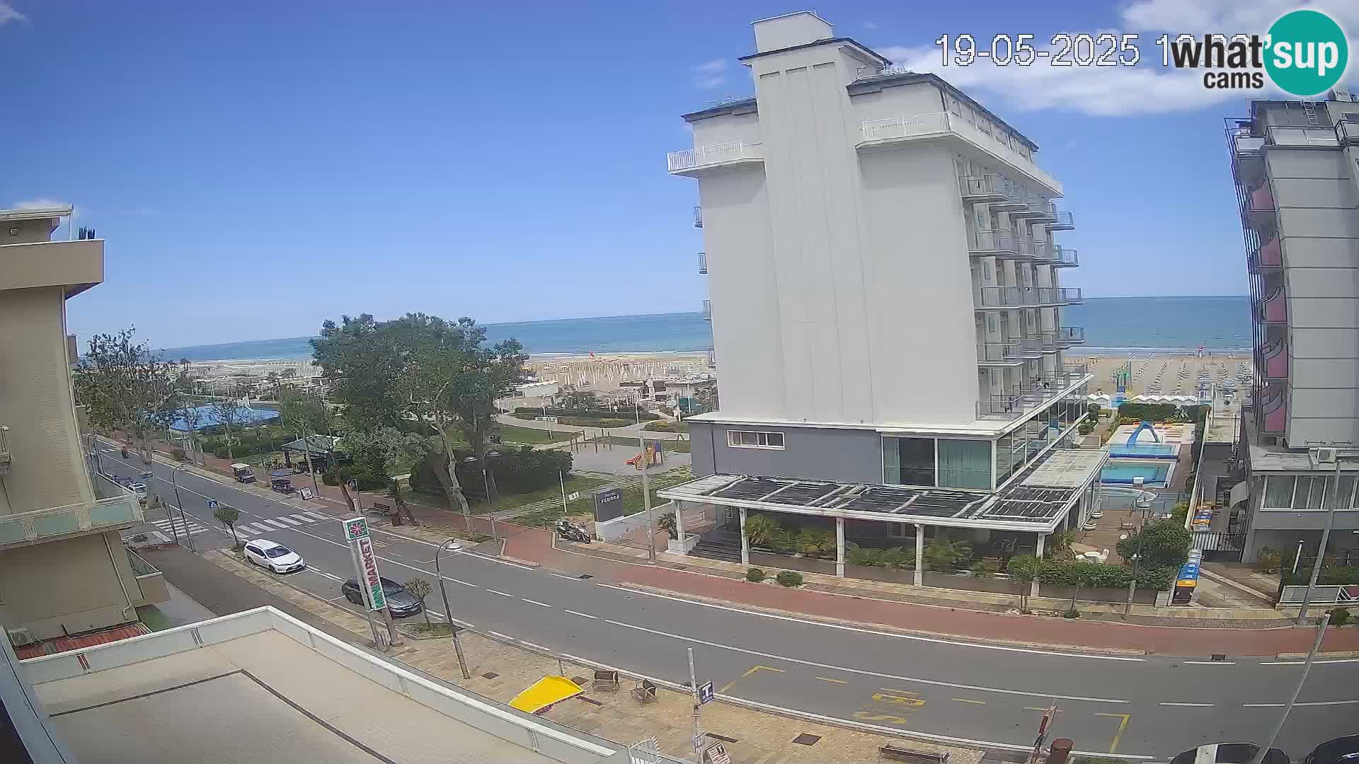 Riccione livecam beach and La Malfa gardens – Bagni Oreste spiaggia 115