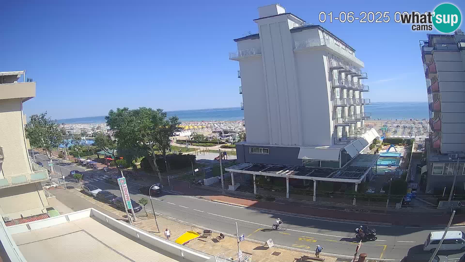 Riccione webcam spiaggia e giardini La Malfa – Bagni Oreste spiaggia 115