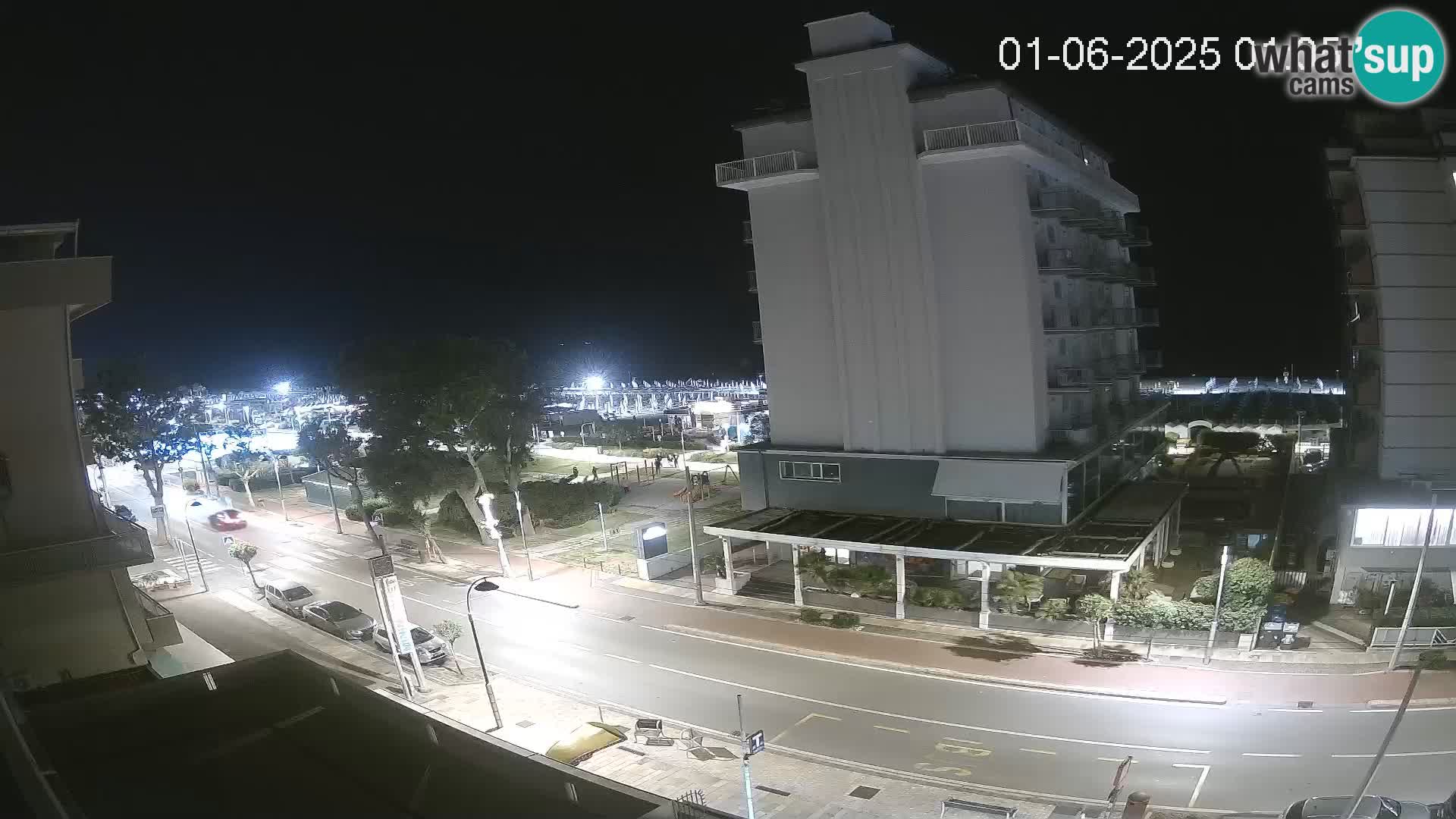 Riccione livecam beach and La Malfa gardens – Bagni Oreste spiaggia 115