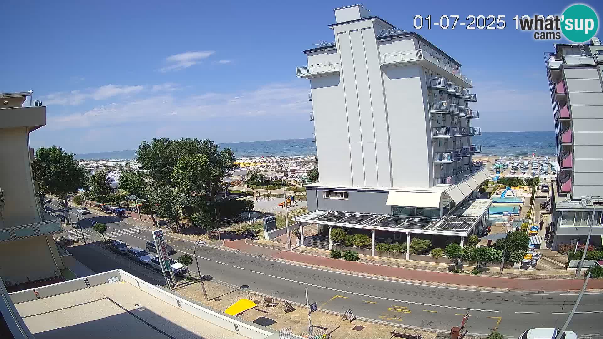 Riccione livecam beach and La Malfa gardens – Bagni Oreste spiaggia 115