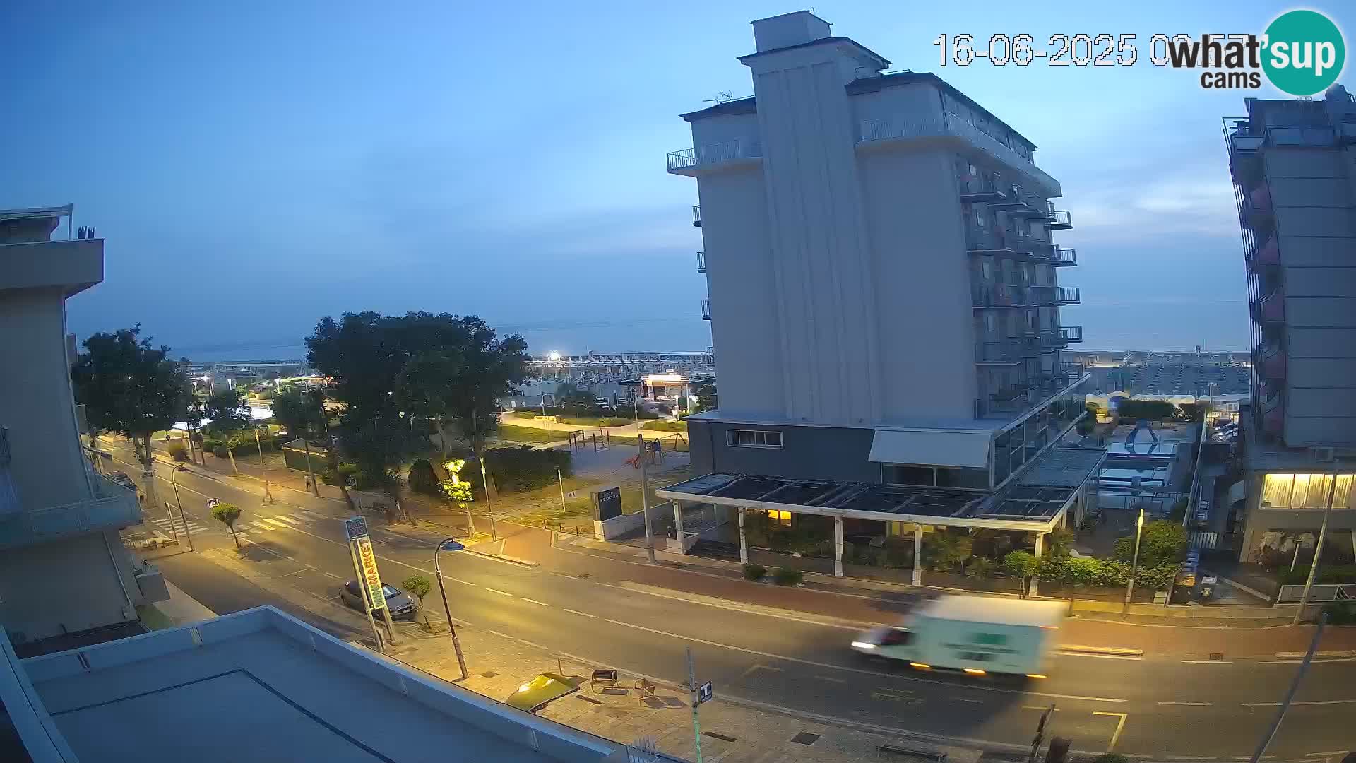 Riccione webcam spiaggia e giardini La Malfa – Bagni Oreste spiaggia 115