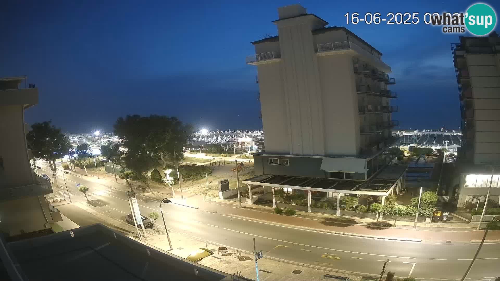 Riccione livecam beach and La Malfa gardens – Bagni Oreste spiaggia 115