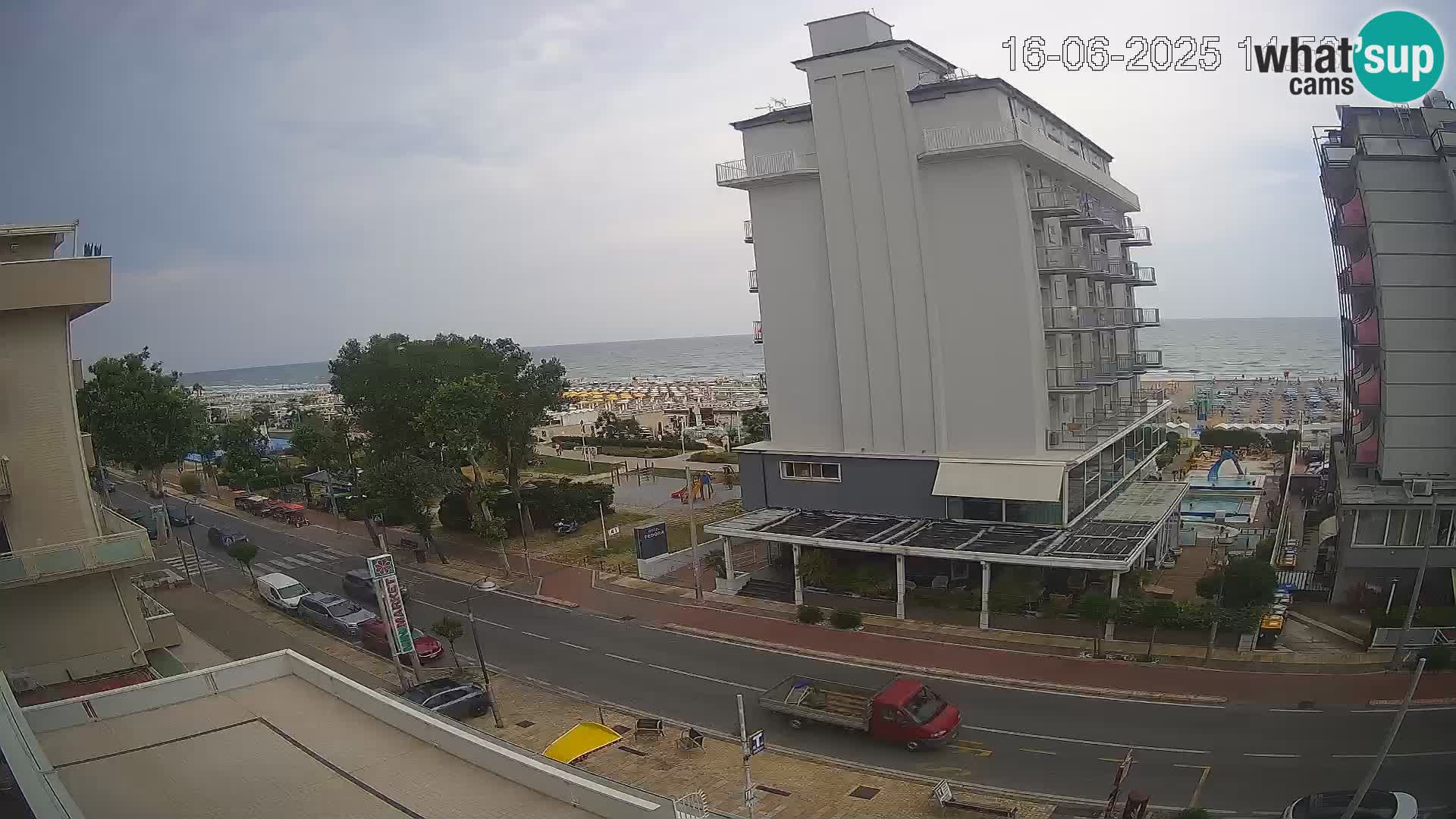 Riccione web kamera plaža i vrtovi La Malfa – plaža Bagni Oreste 115