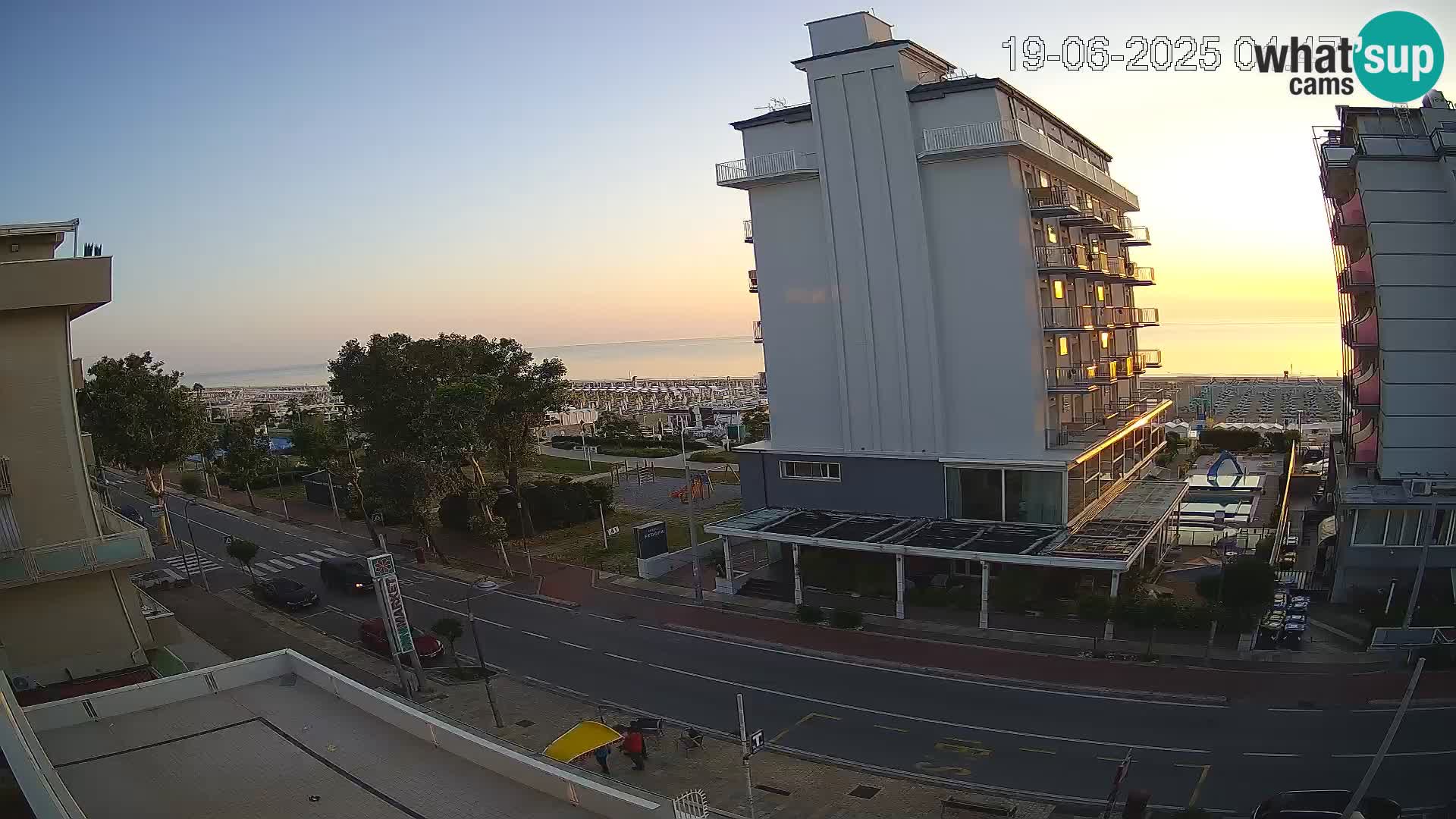 Riccione livecam beach and La Malfa gardens – Bagni Oreste spiaggia 115