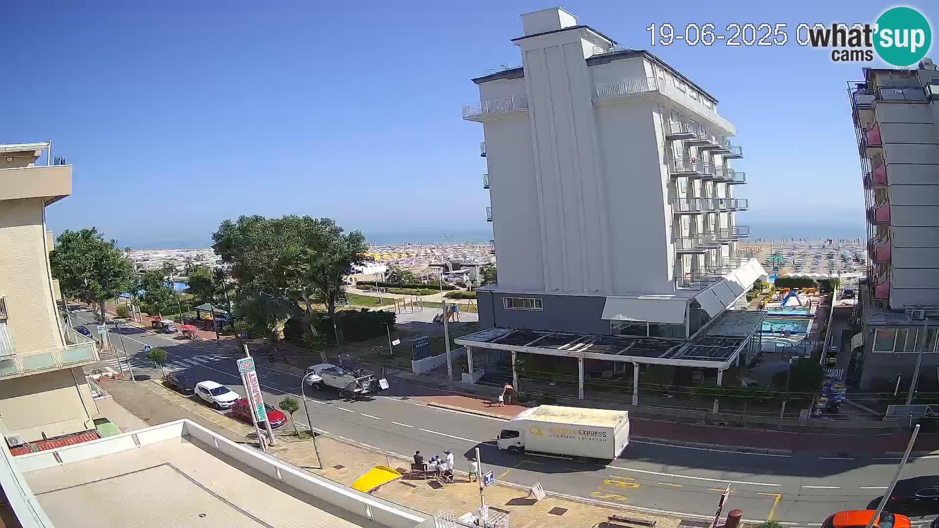 Riccione livecam beach and La Malfa gardens – Bagni Oreste spiaggia 115