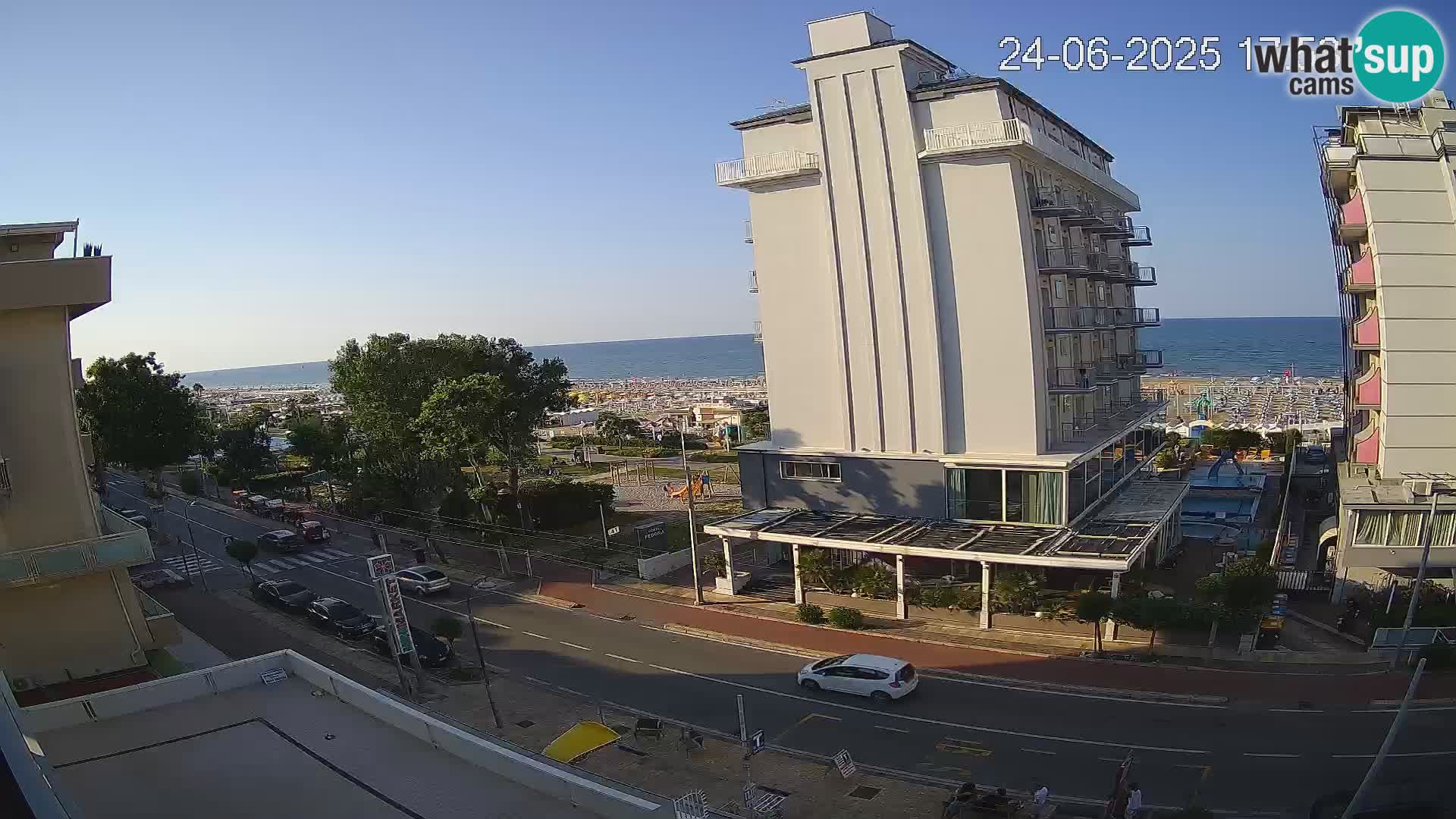 Riccione webcam spiaggia e giardini La Malfa – Bagni Oreste spiaggia 115