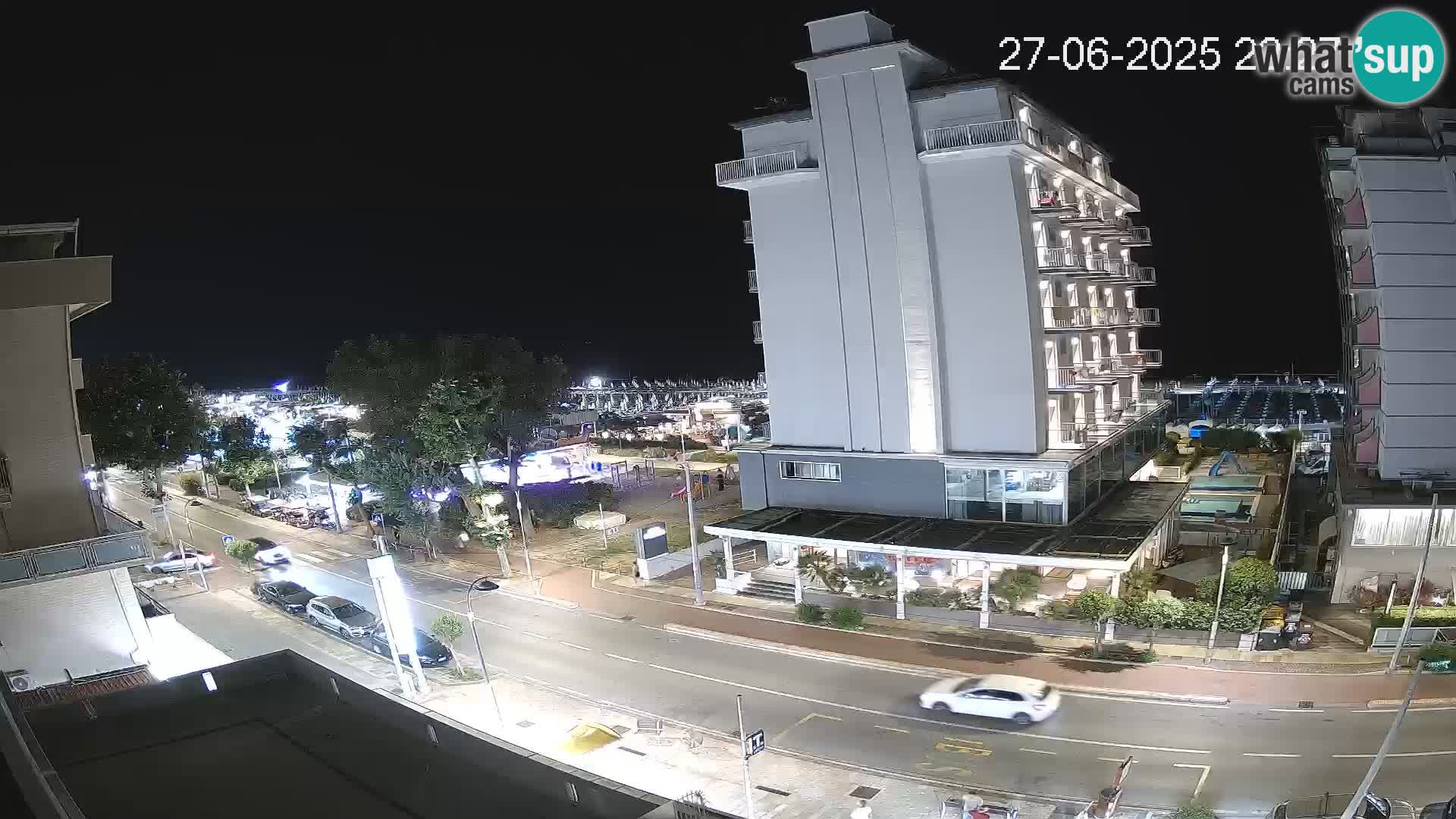 Plaža s spletno kamero Riccione in vrtovi La Malfa – plaža Bagni Oreste 115