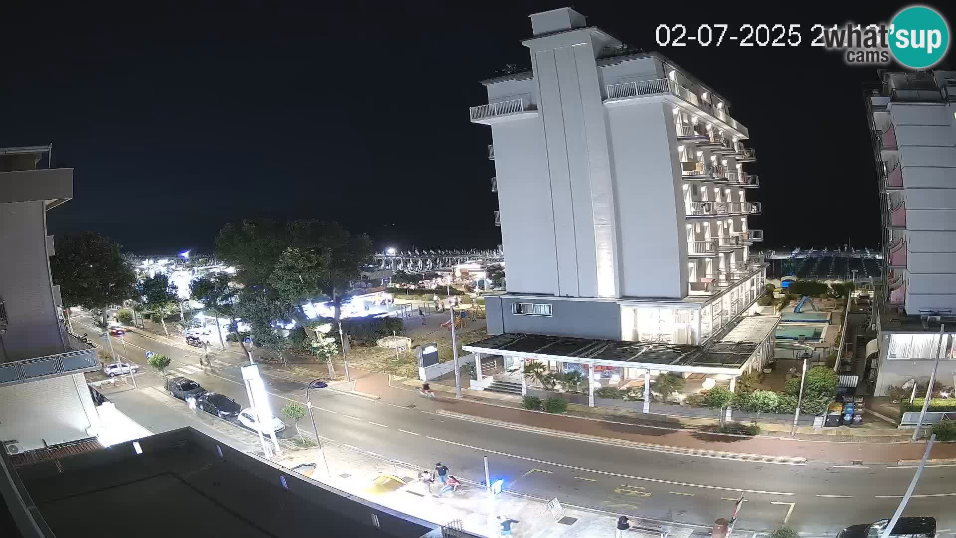 Plaža s spletno kamero Riccione in vrtovi La Malfa – plaža Bagni Oreste 115