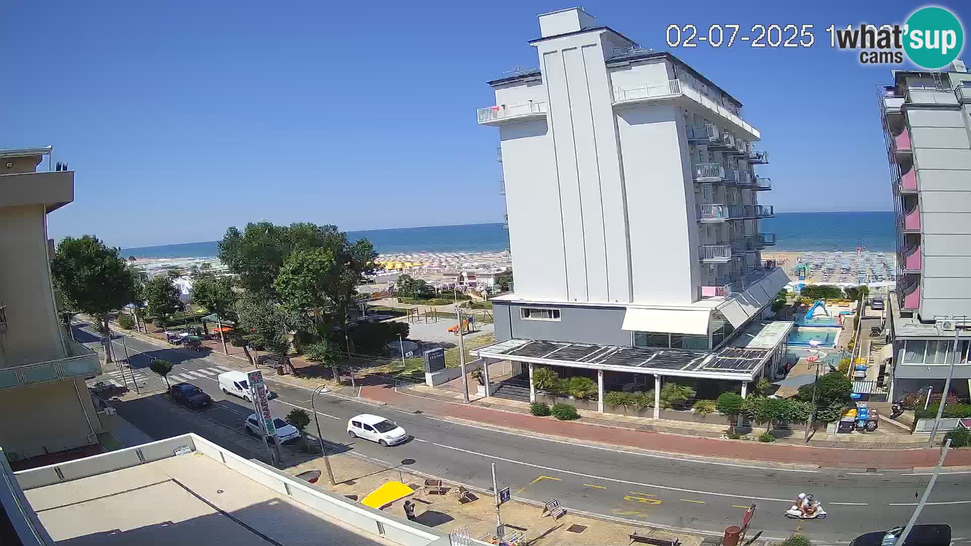 Riccione livecam beach and La Malfa gardens – Bagni Oreste spiaggia 115
