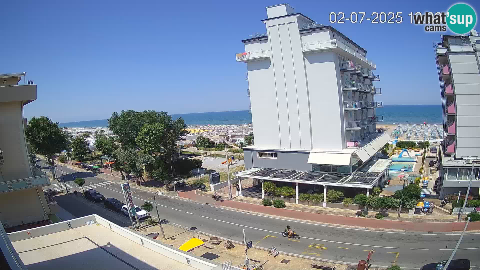 Riccione livecam beach and La Malfa gardens – Bagni Oreste spiaggia 115