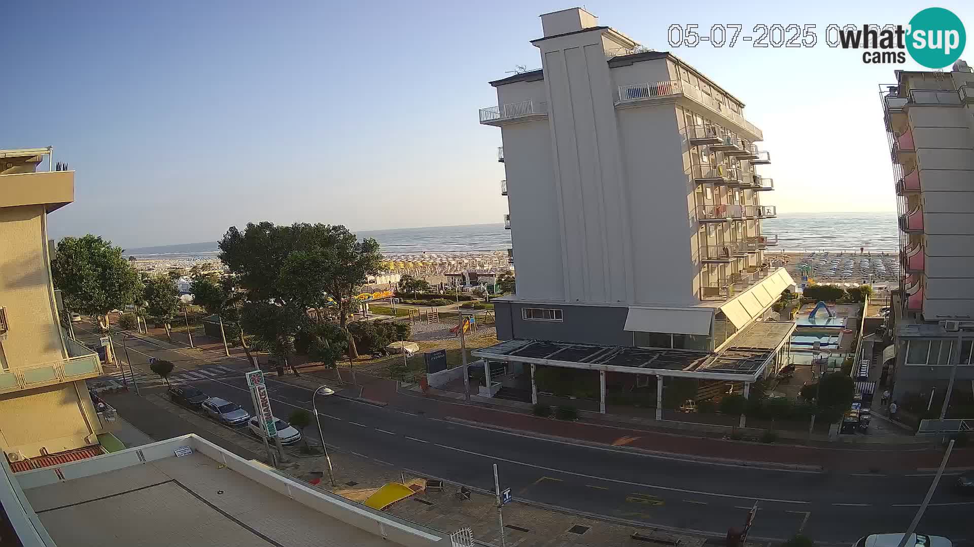Riccione livecam beach and La Malfa gardens – Bagni Oreste spiaggia 115