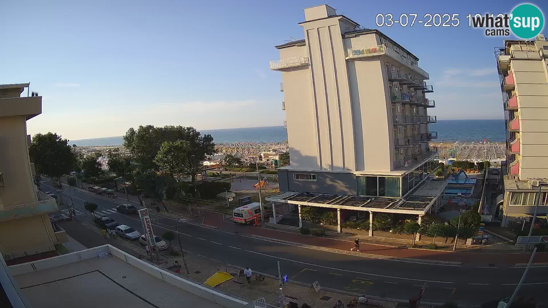 Plaža s spletno kamero Riccione in vrtovi La Malfa – plaža Bagni Oreste 115