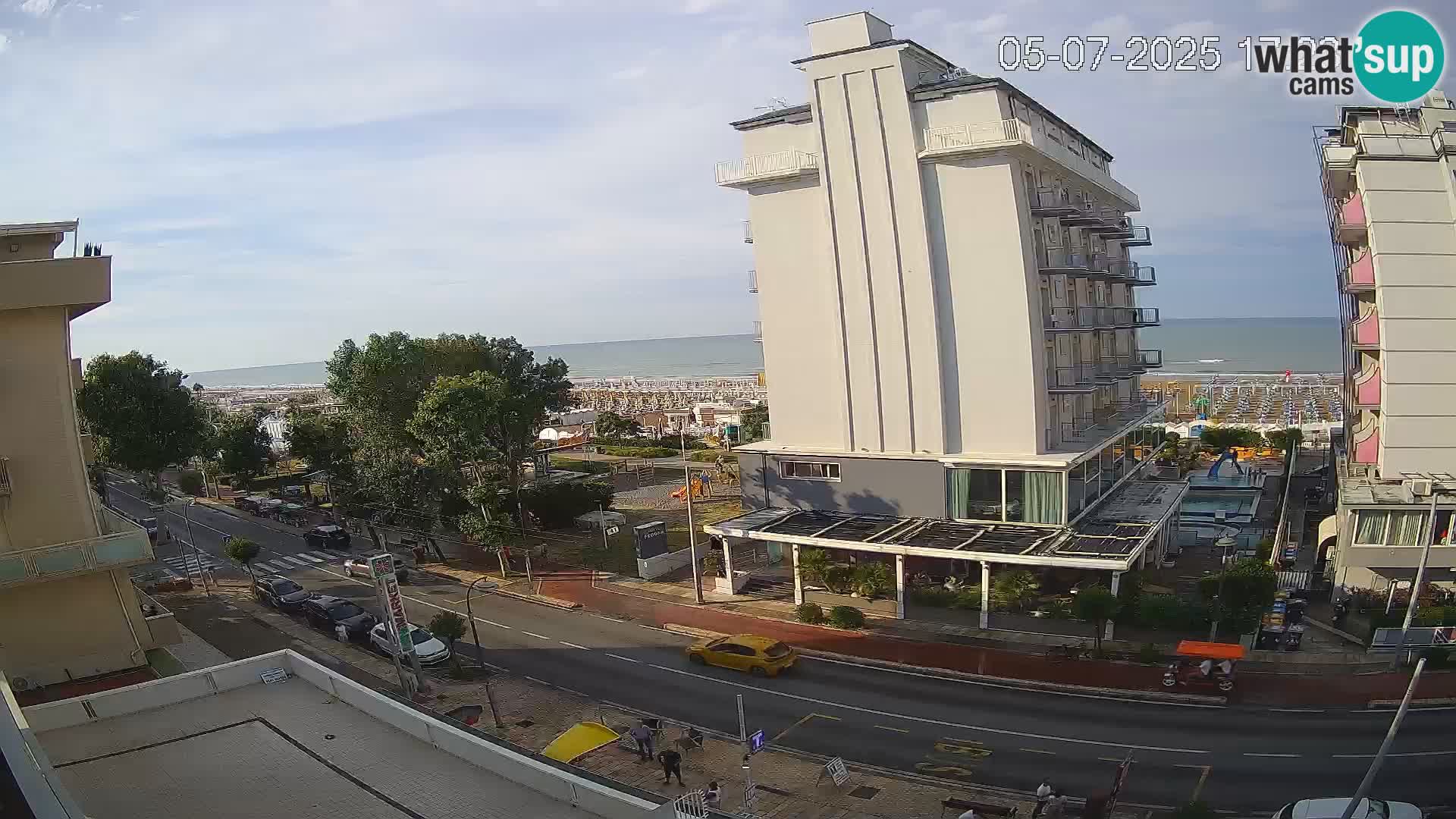 Riccione livecam beach and La Malfa gardens – Bagni Oreste spiaggia 115