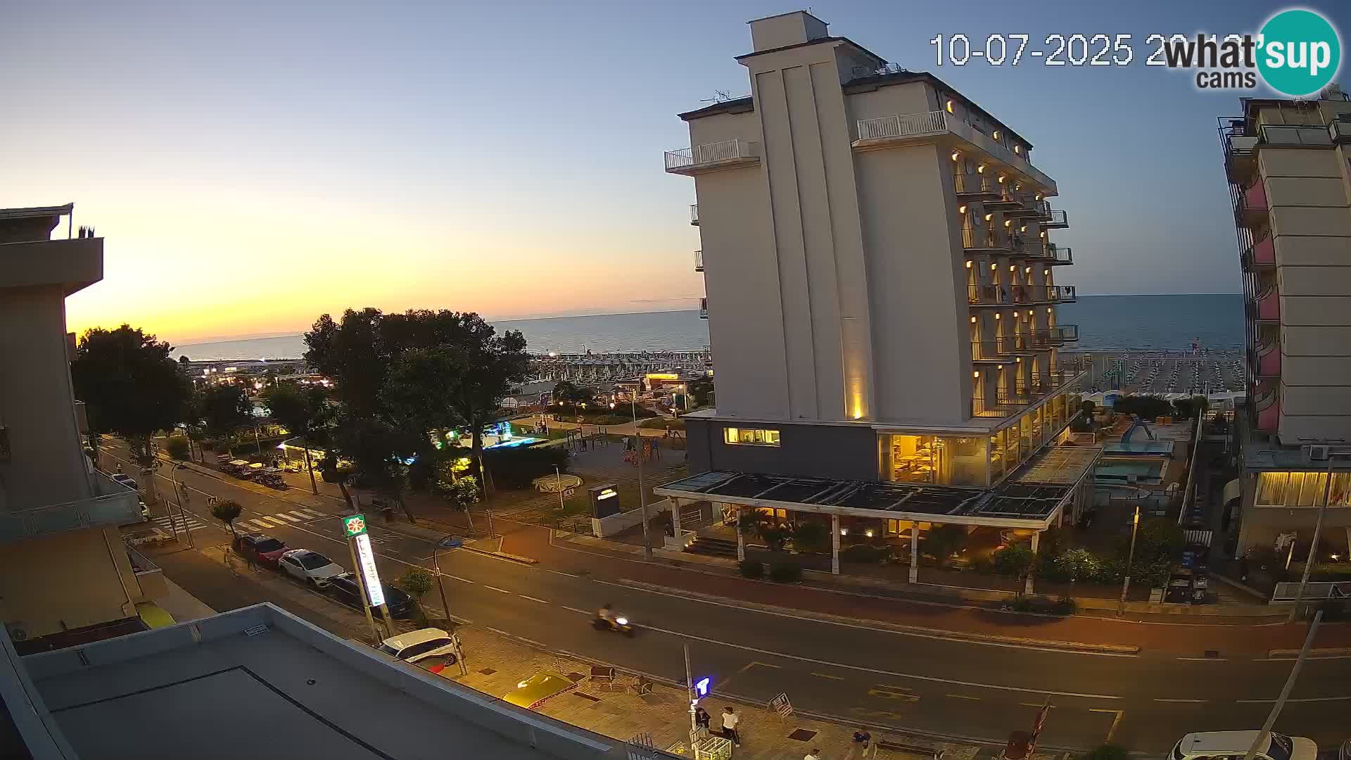 Riccione web kamera plaža i vrtovi La Malfa – plaža Bagni Oreste 115