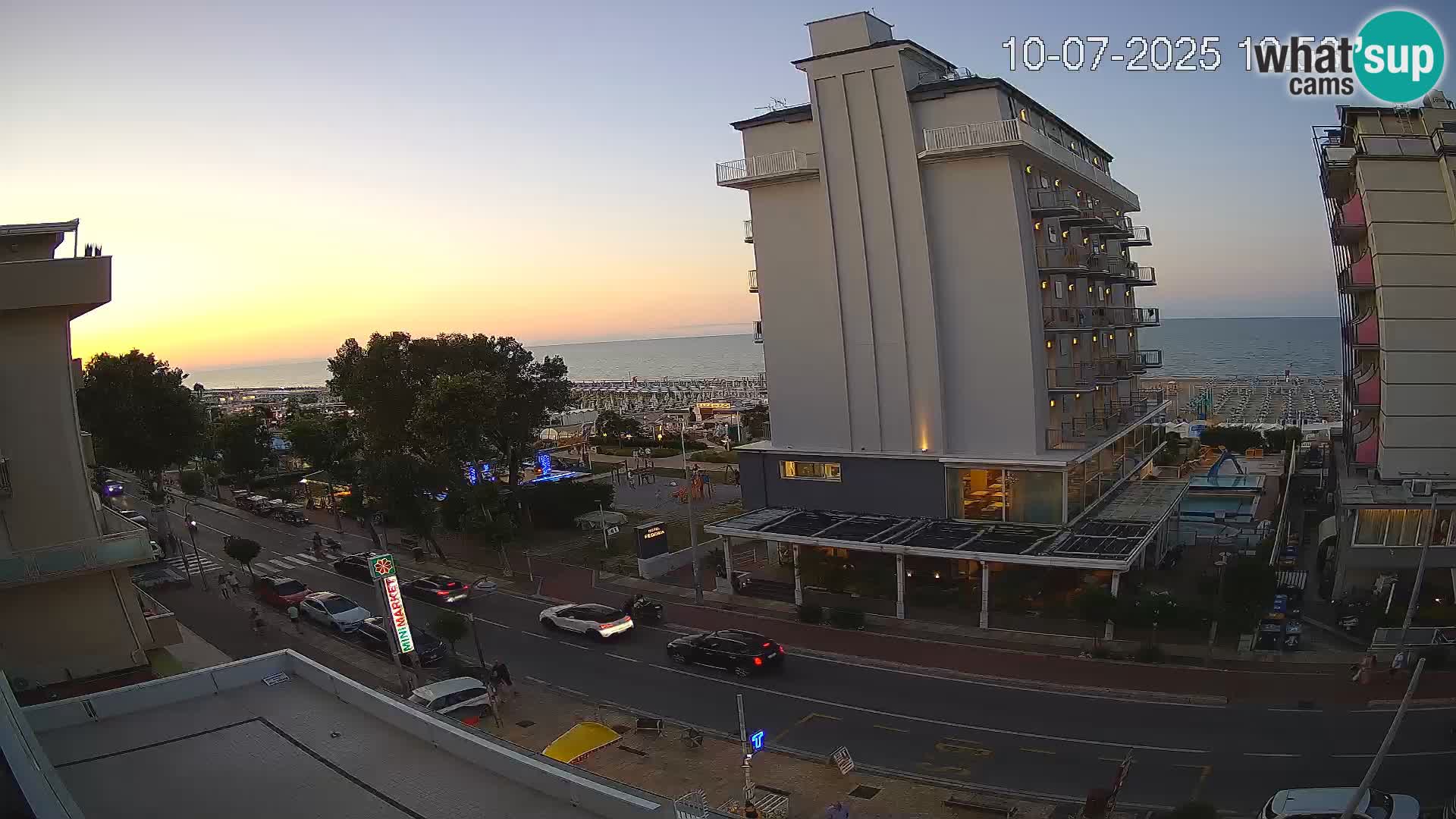 Riccione livecam beach and La Malfa gardens – Bagni Oreste spiaggia 115